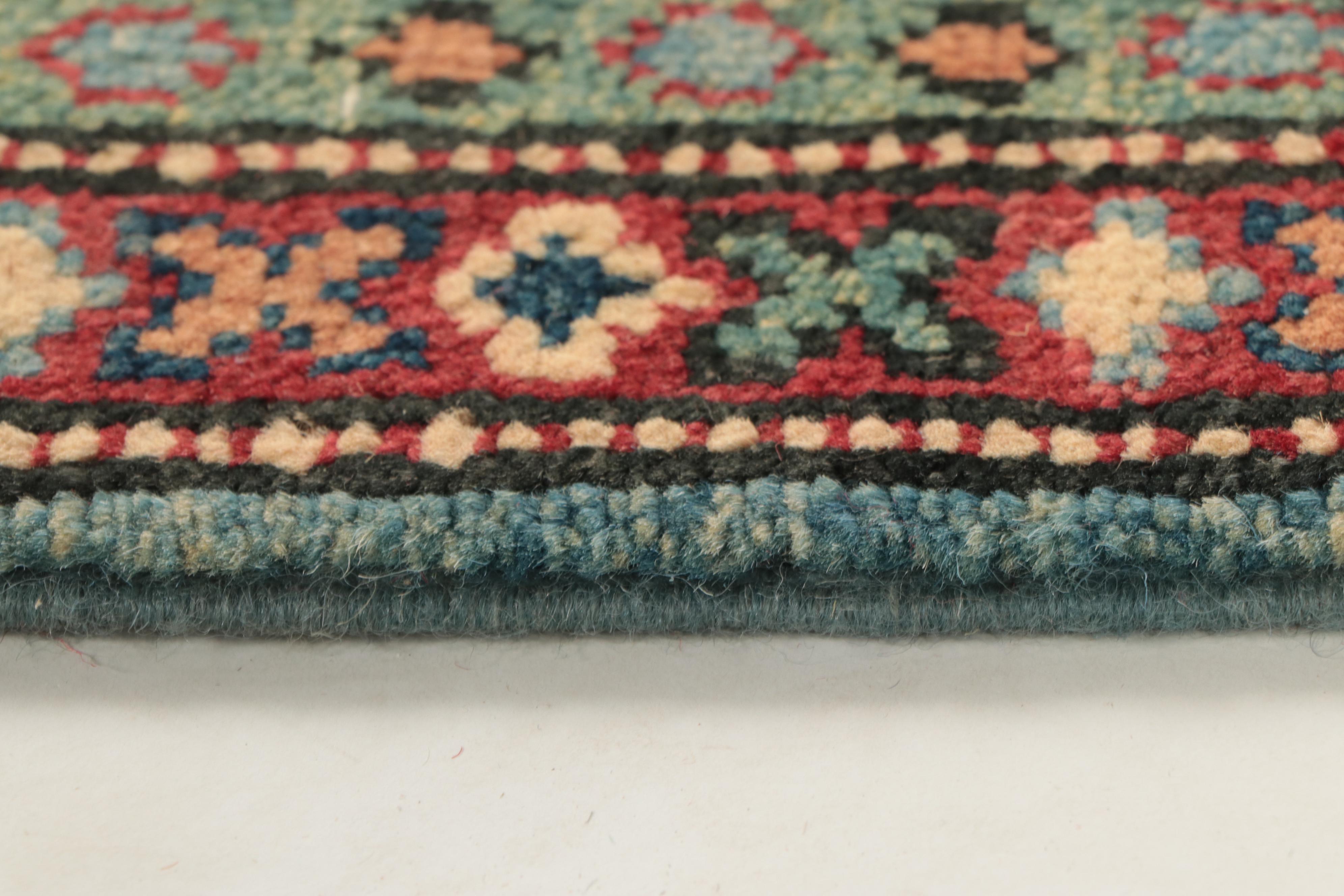 2'6 x 3'9 Hand-Knotted Pakistani Kazak Style Accent Rug