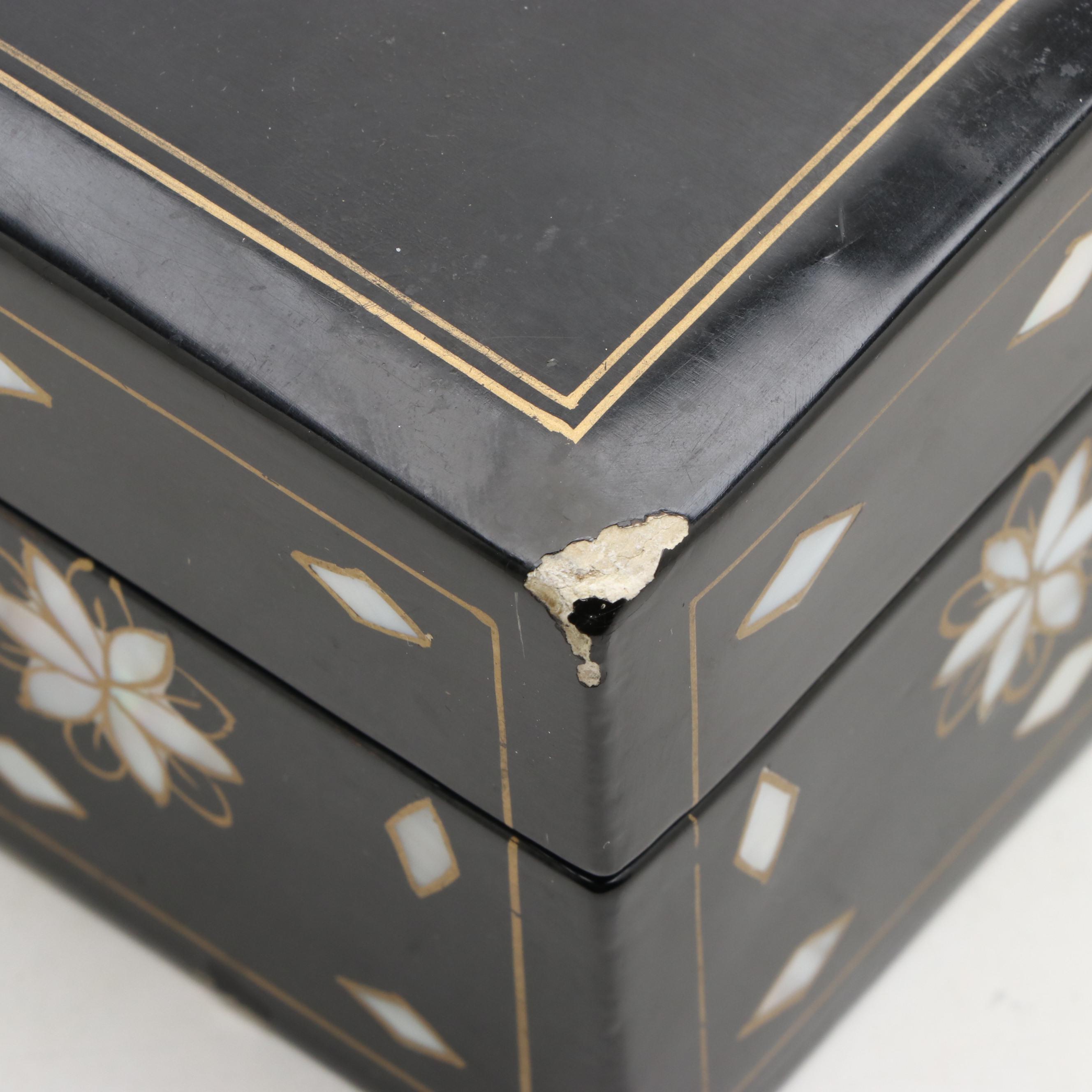 Chinese Lacquerware Mirrored Jewelry Box with Mother-of-Pearl Inlay