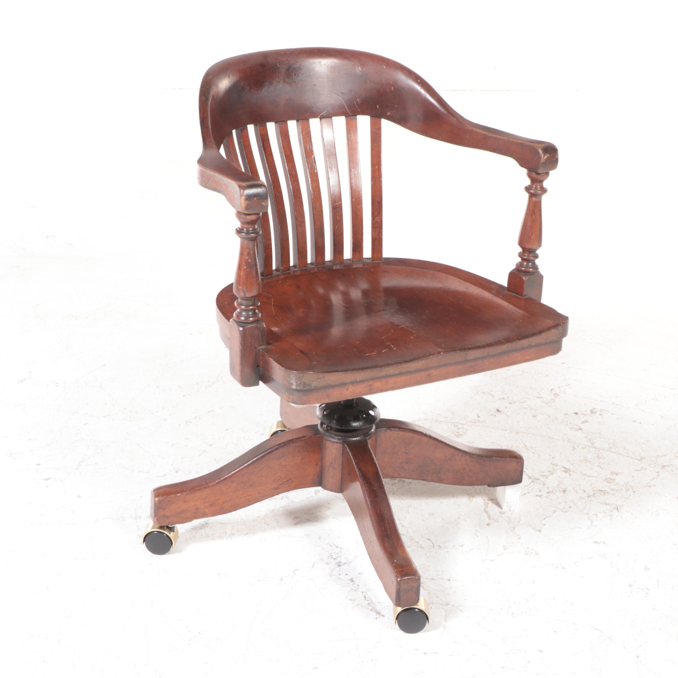 Amberg File & Index Co. Walnut Swivel-Tilt Desk Chair, Early 20th Century