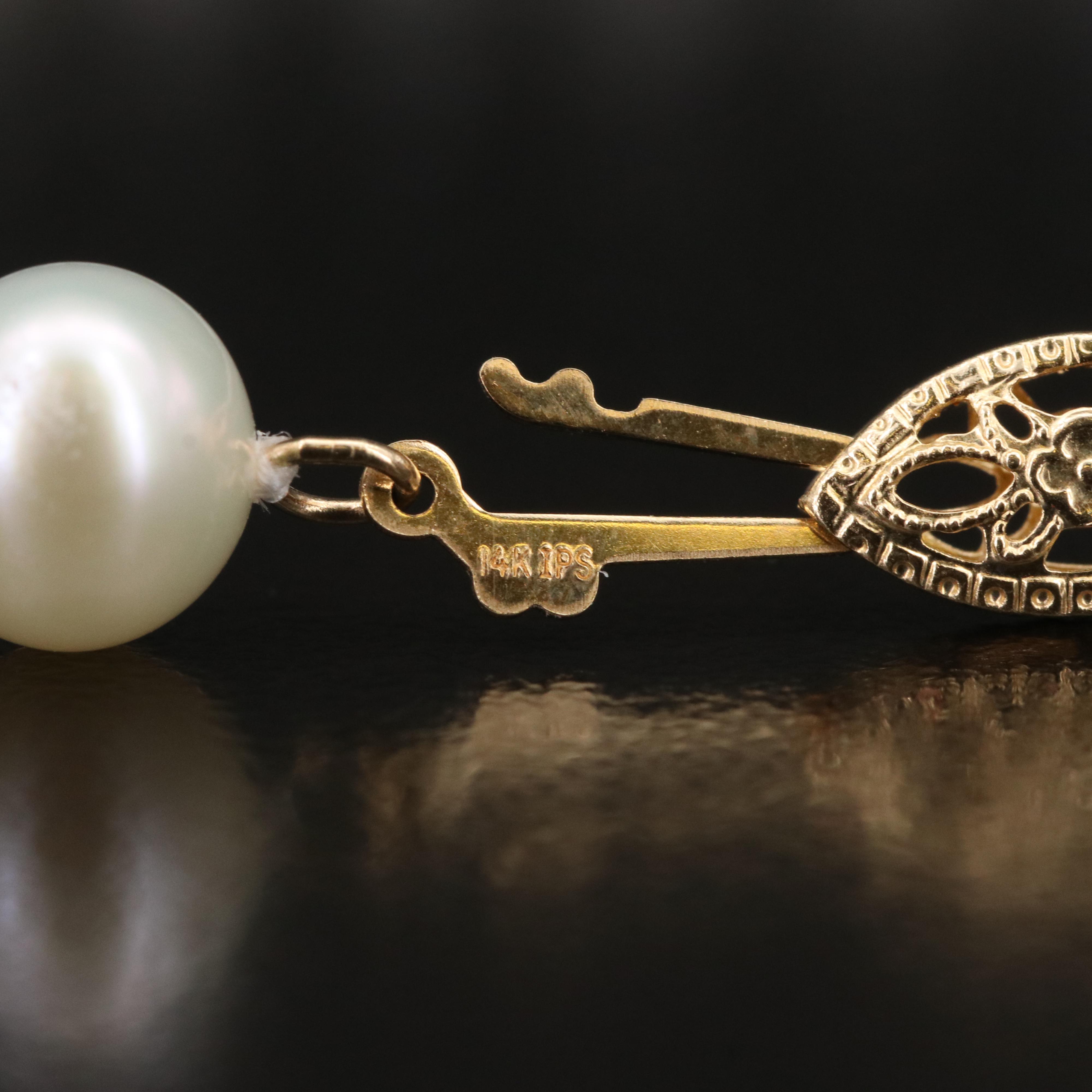 Pearl Necklace with 14K Clasp