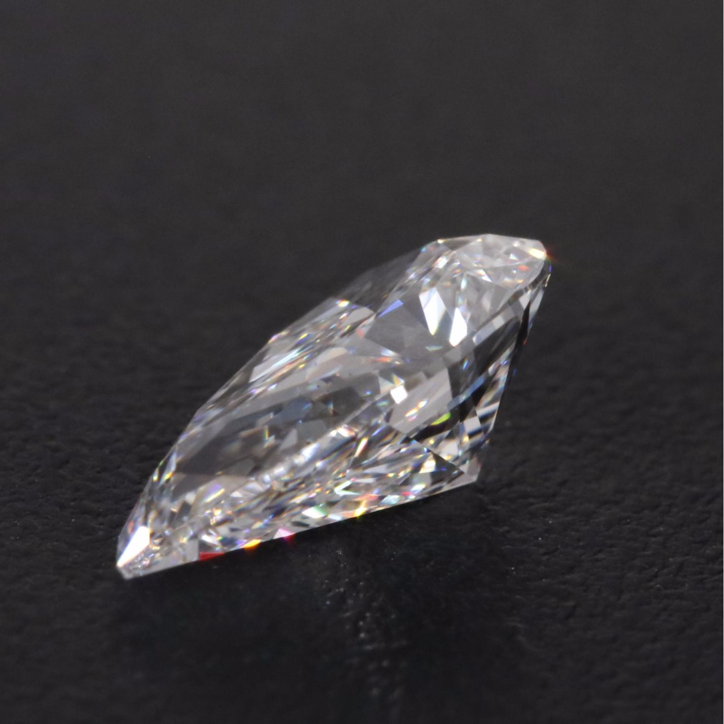 Loose 0.73 CT Lab Grown Diamond with IGI Report