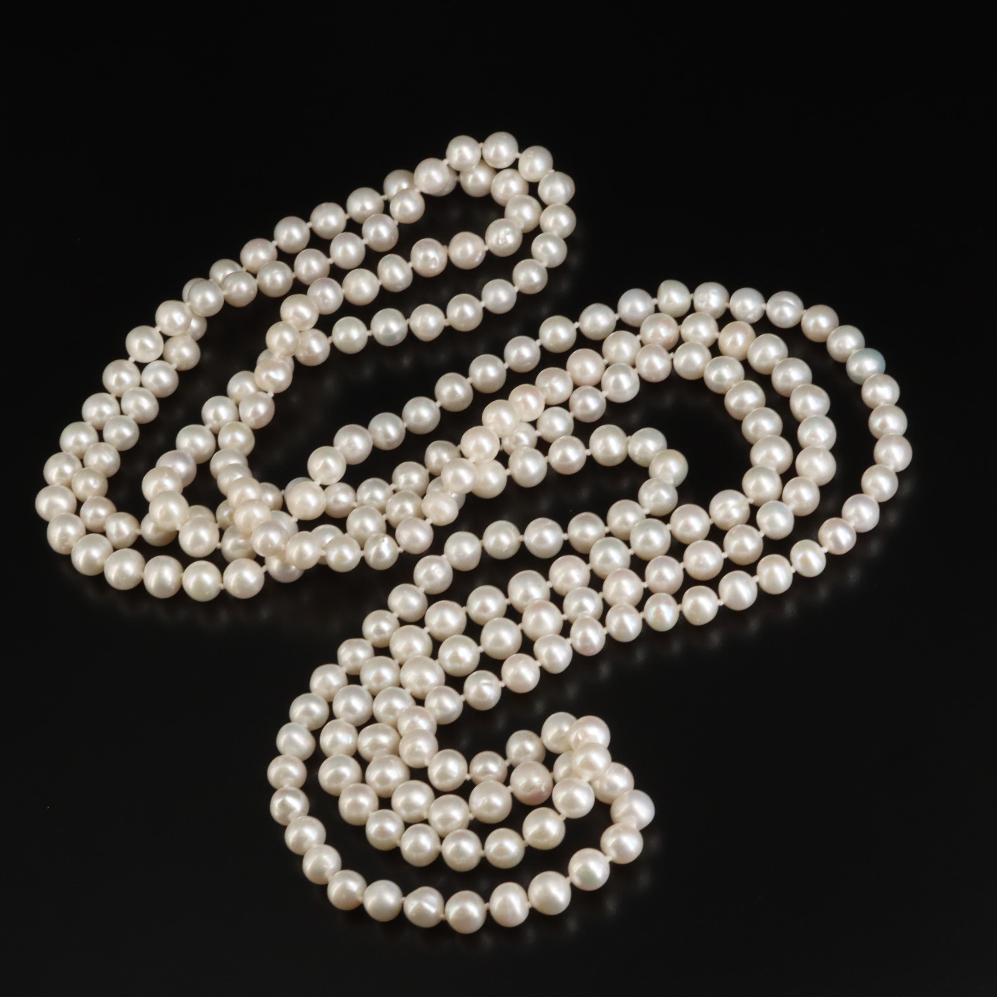 Rope Length Pearl Necklace