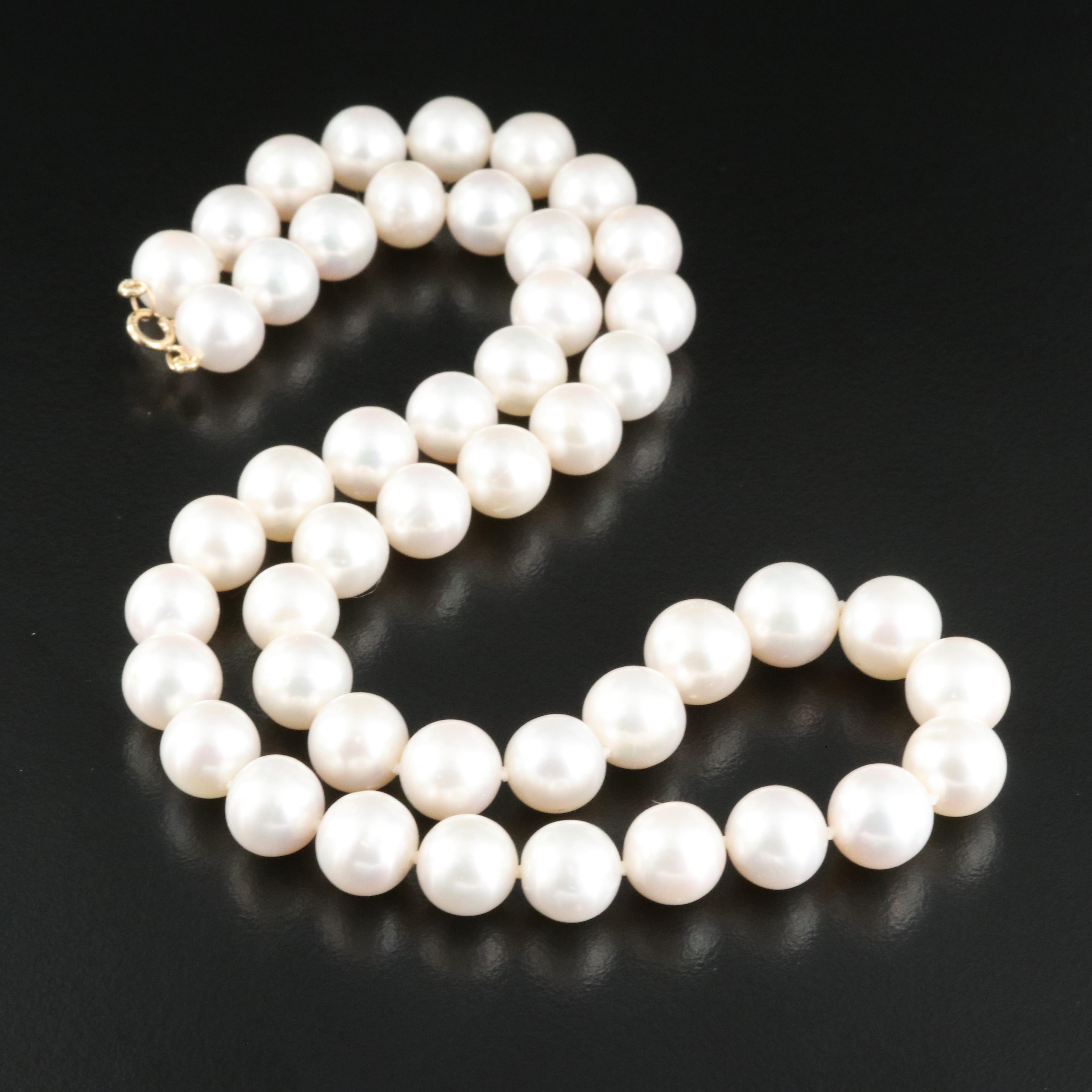 Pearl Necklace with 18K Clasp
