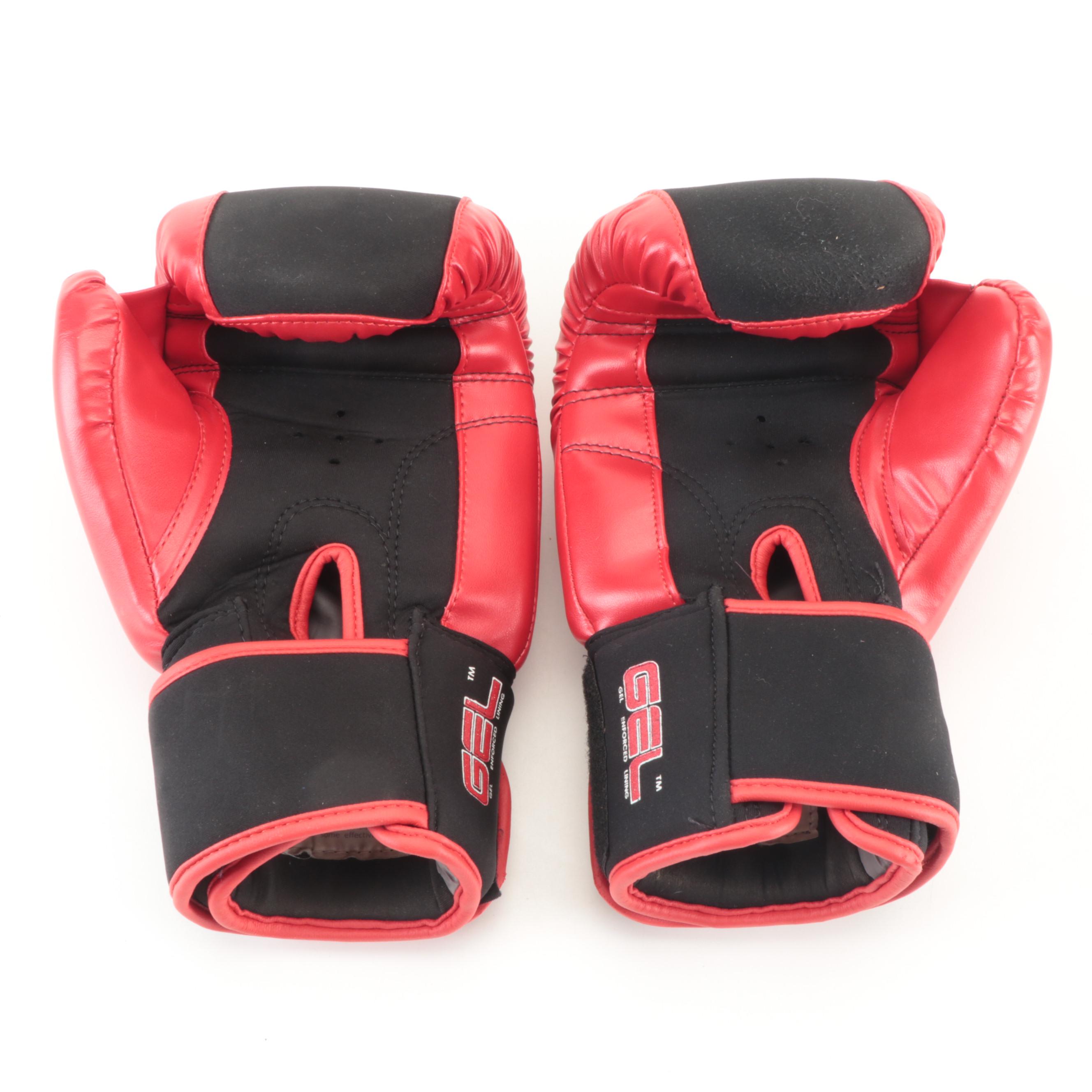 Title Gel Lined Boxing Gloves with String Backpack