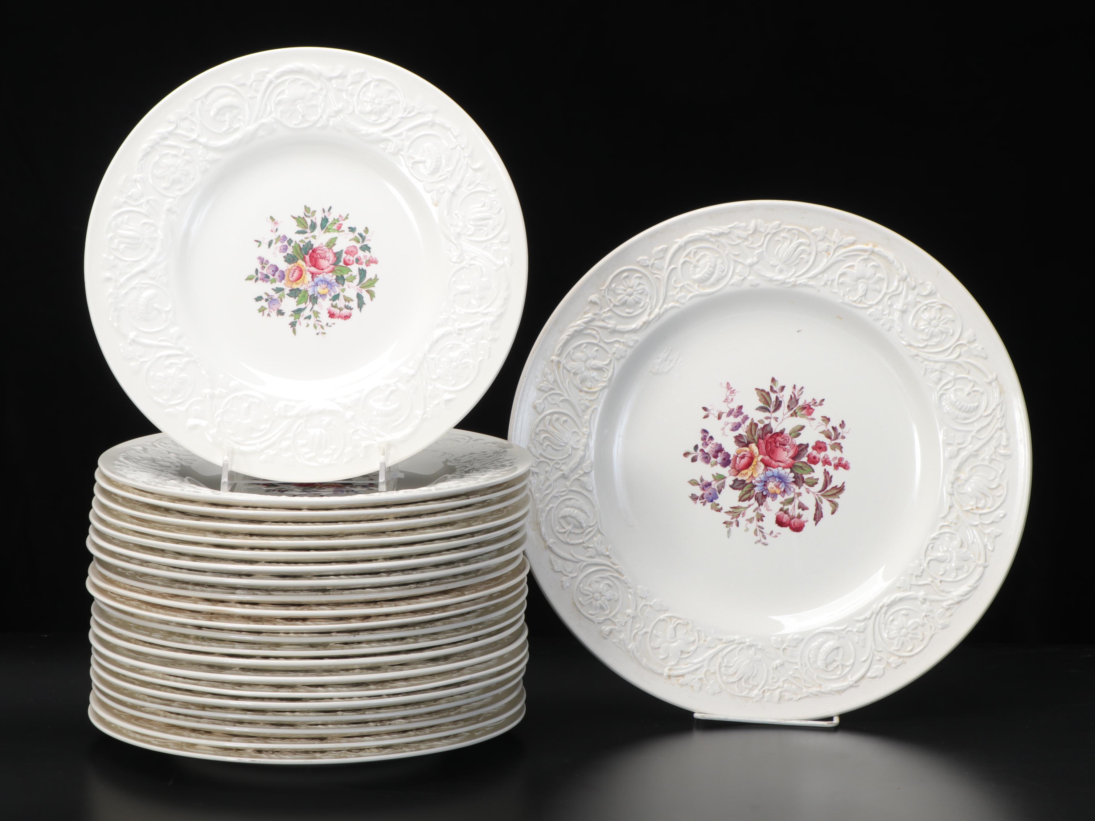 Wedgwood "Swansea" Earthenware Dinnerware and More, Mid to Late 20th C.