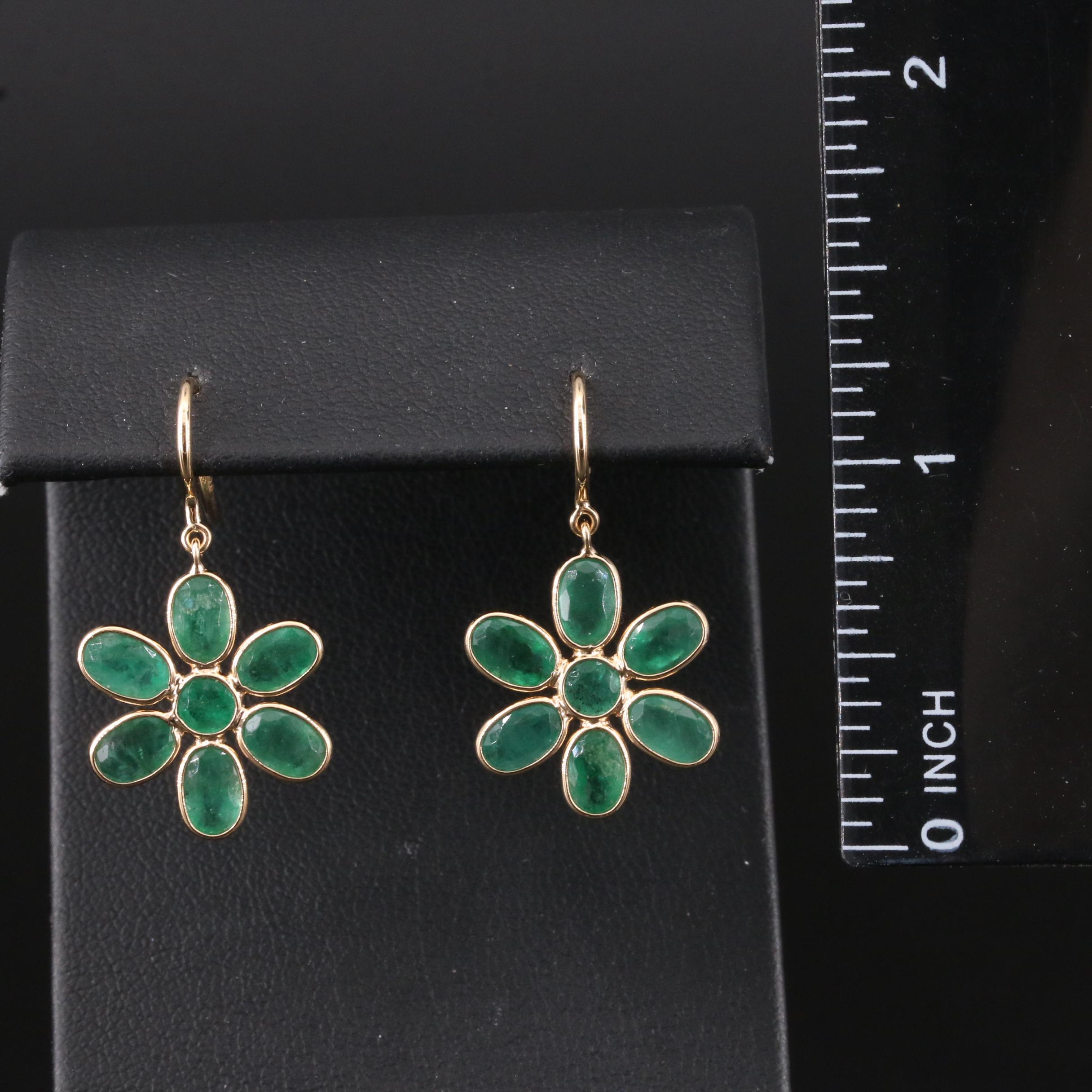 18K Emerald Flower Earrings