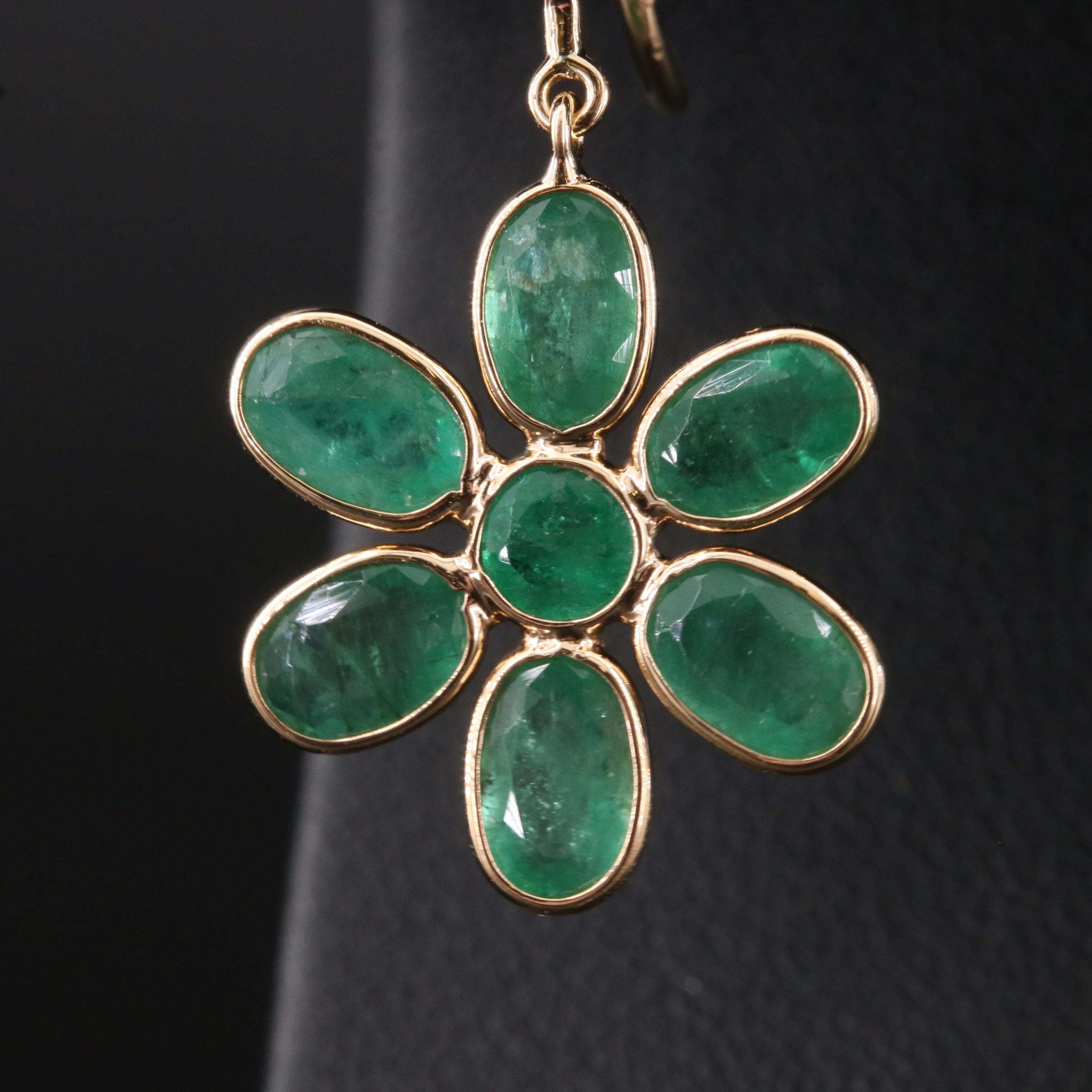 18K Emerald Flower Earrings