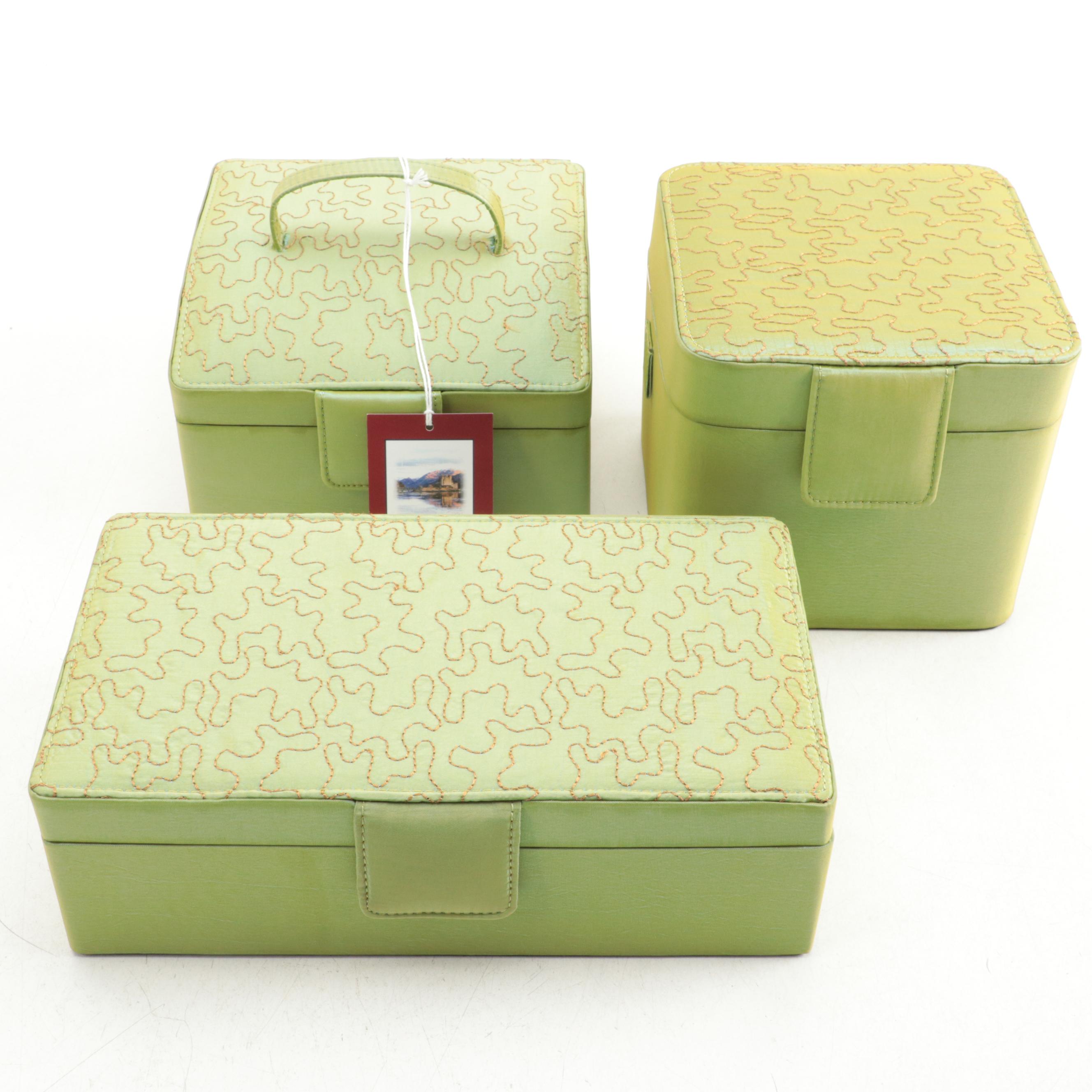 Rowallan of Scotland Peridot Polyester Jewelry Box Set and Train Case