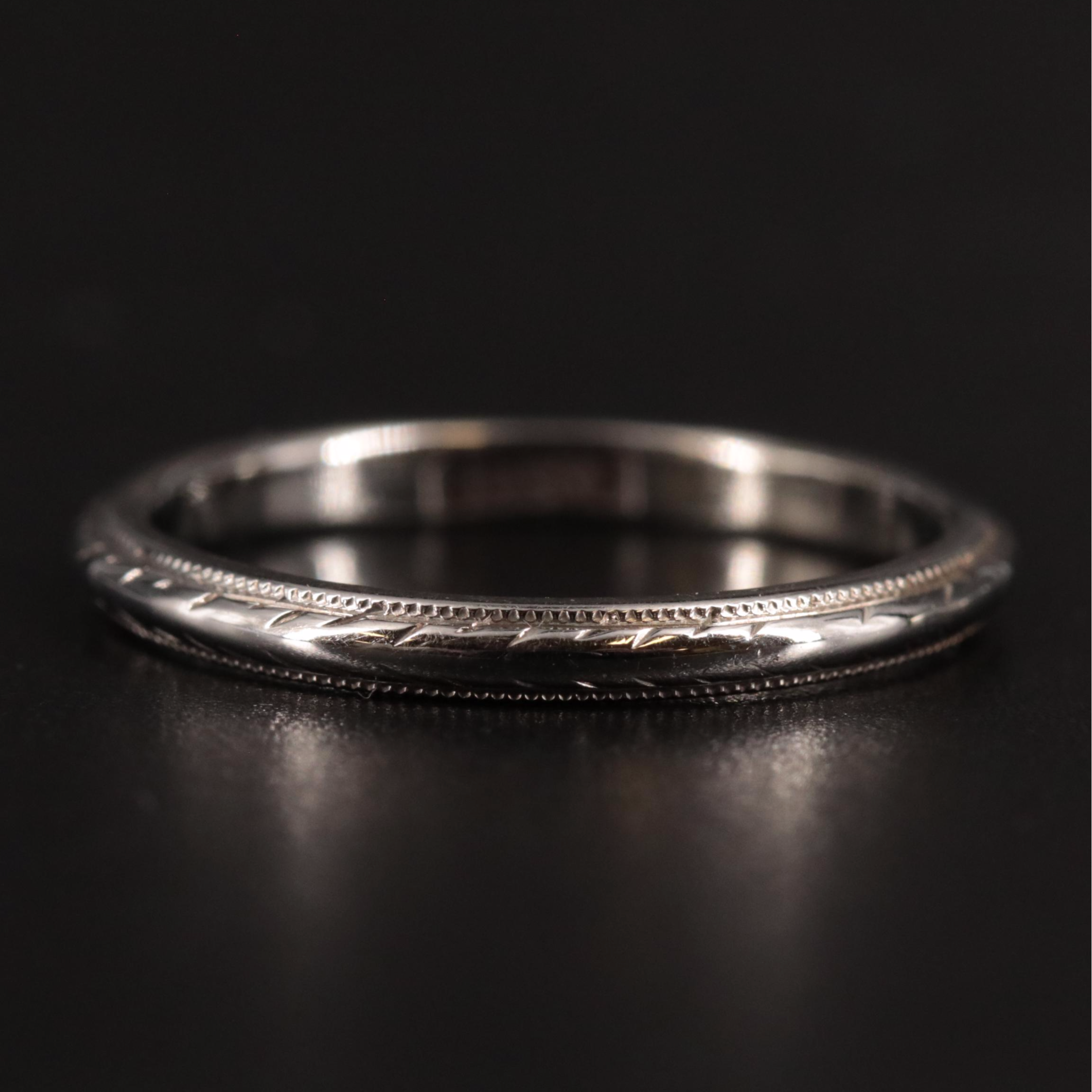 18K Band Ring