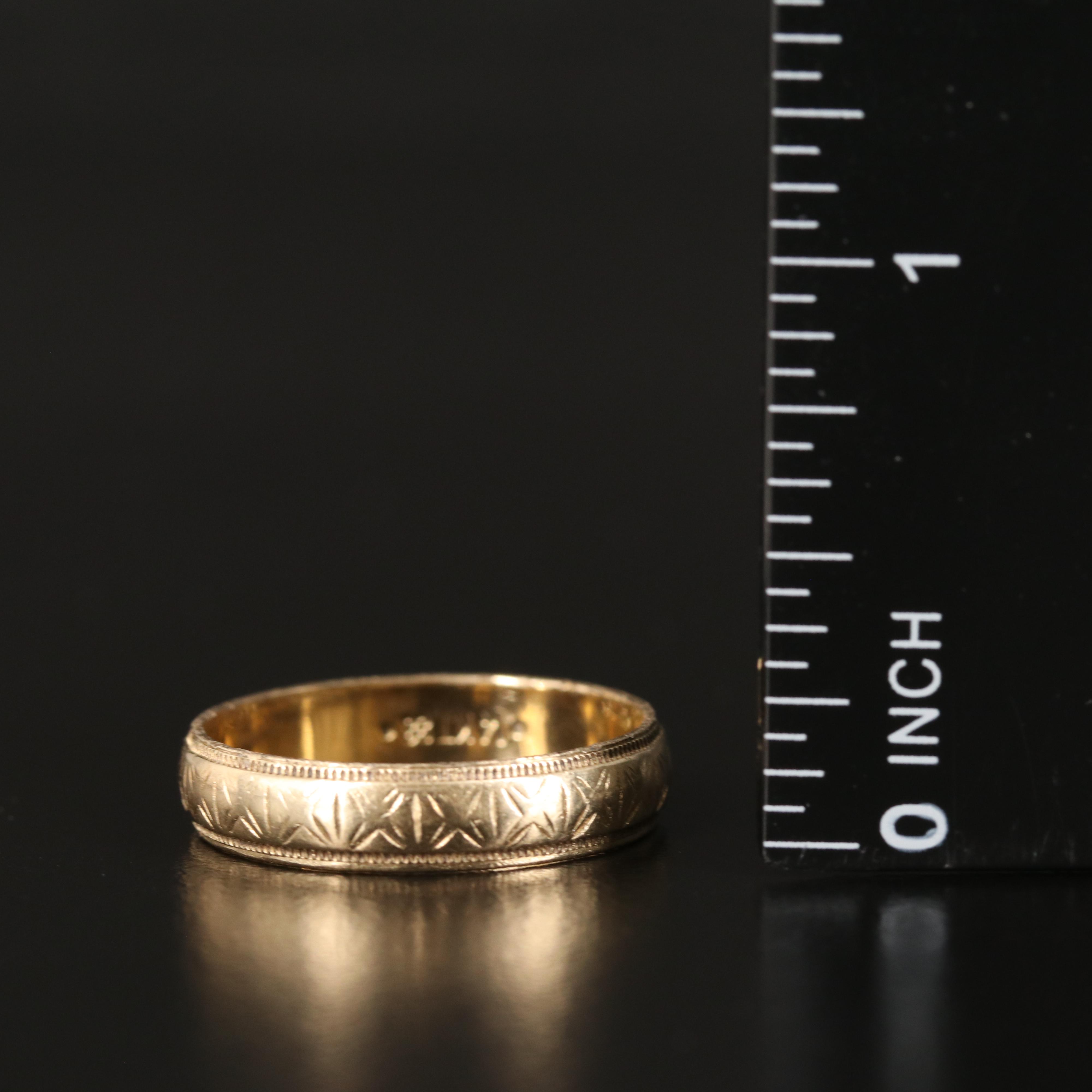 14K Engraved Band