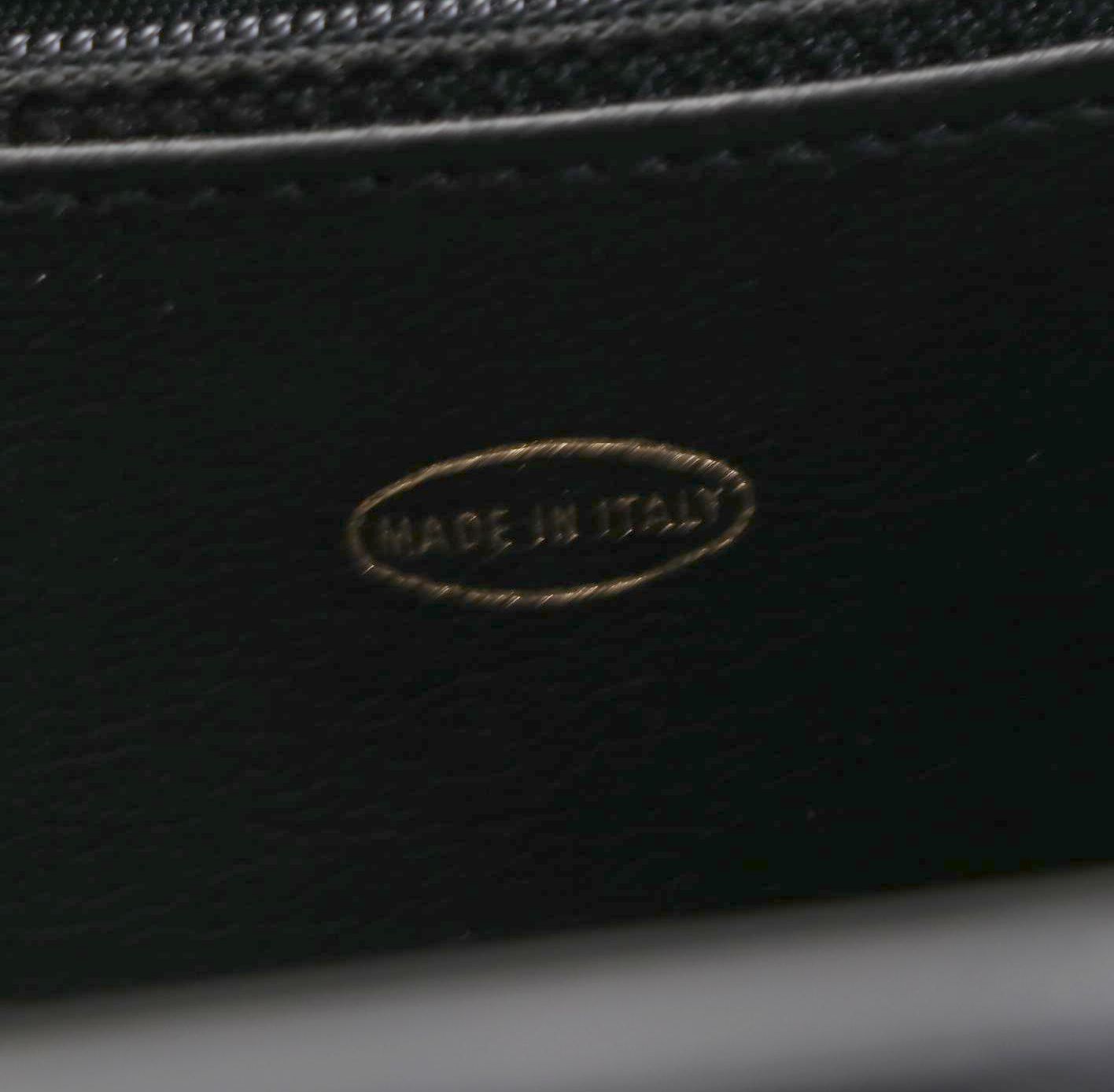 Chanel Vanity Case in Diamond Stitched Lambskin