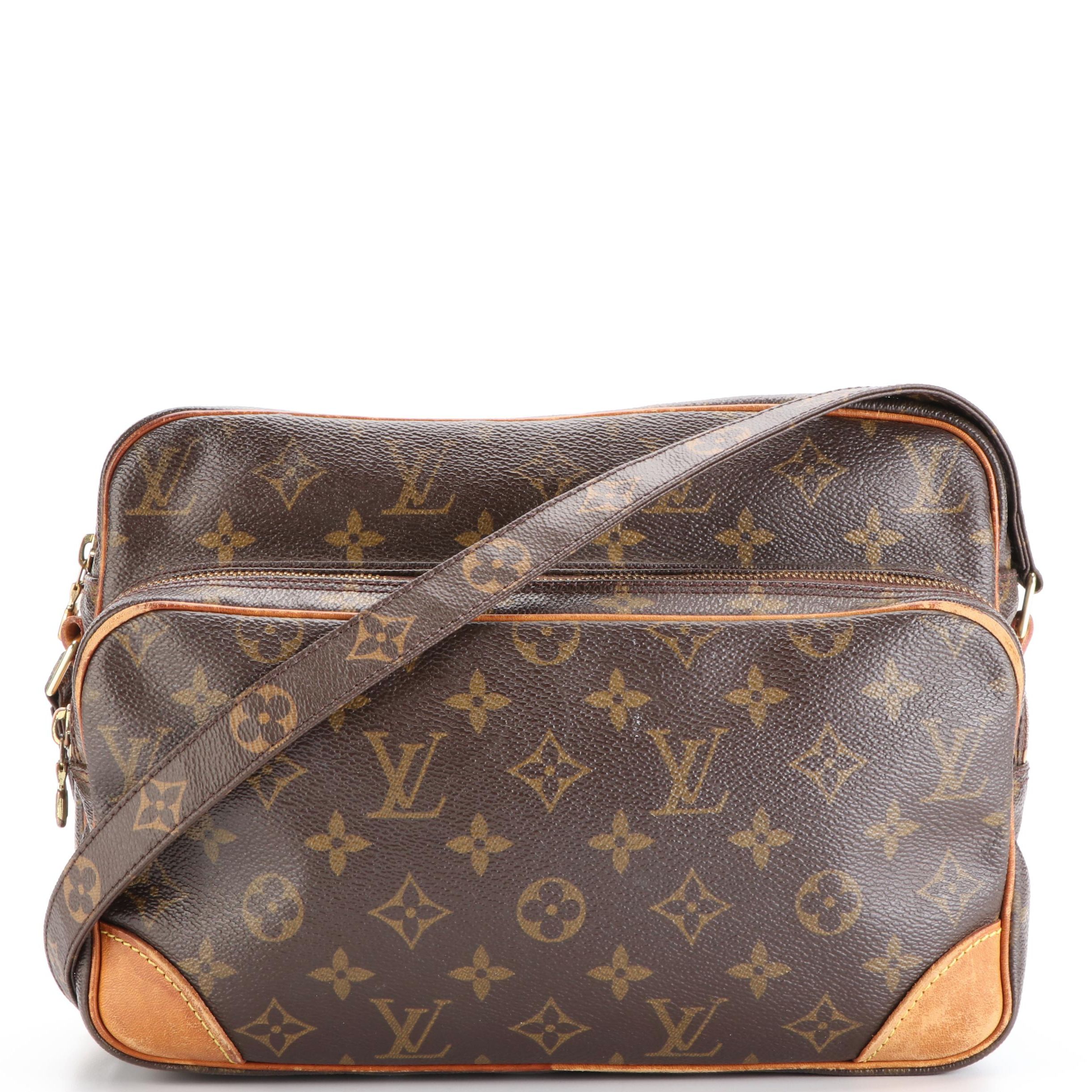Louis Vuitton Nil Crossbody Bag in Monogram Canvas and Vachetta Leather