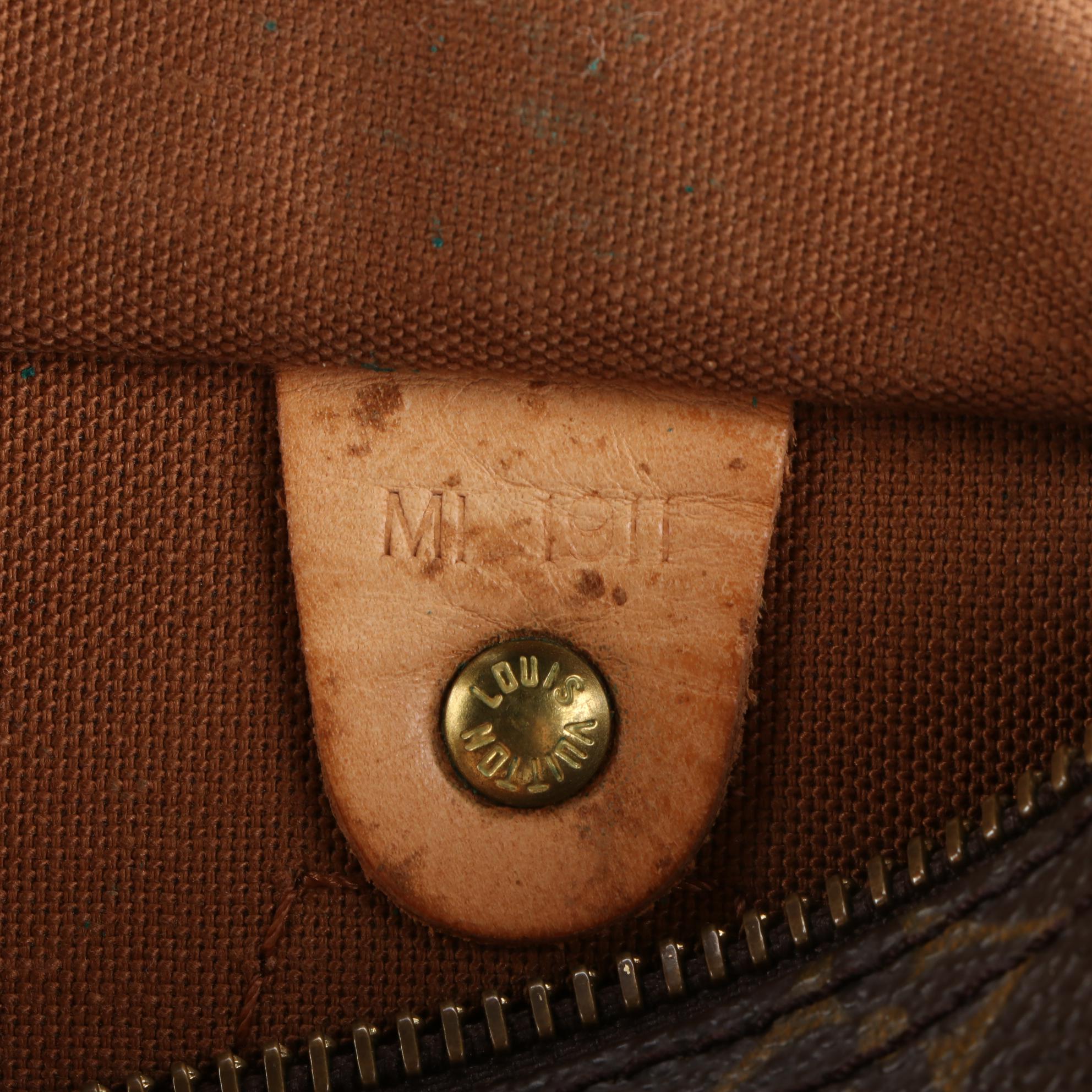 Louis Vuitton Speedy 25 in Monogram Canvas and Vachetta Leather