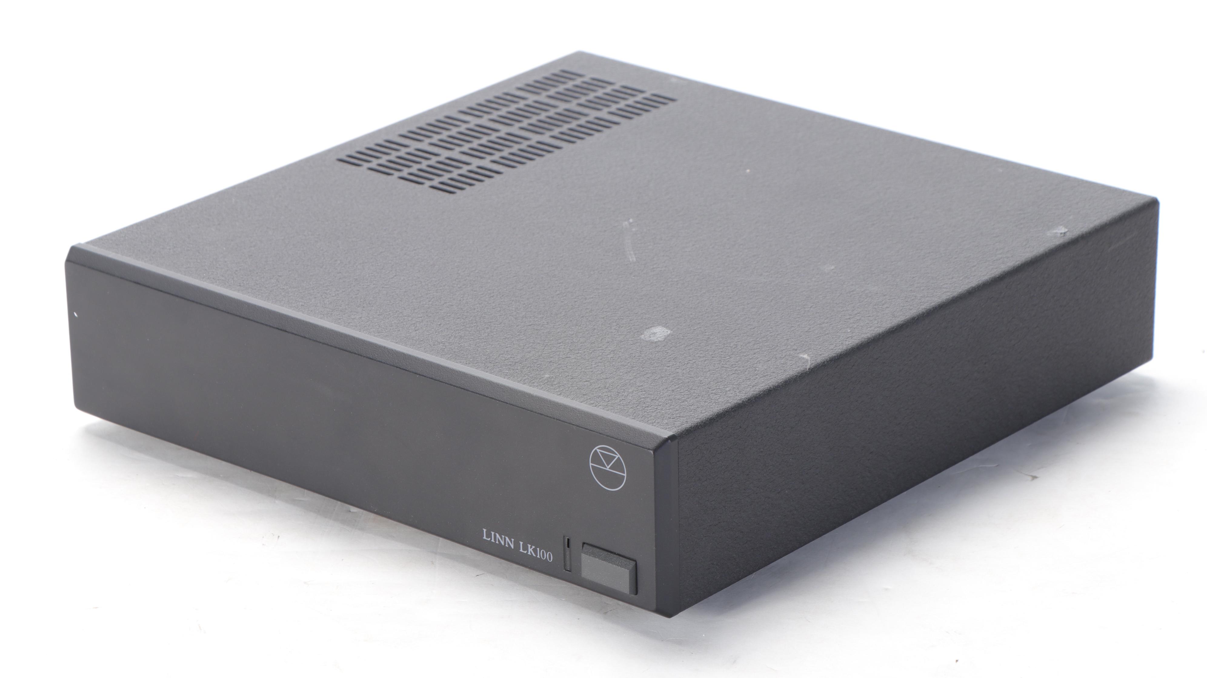 Linn LK100 and Linn LK280 Power Amplifiers, Late 20th Century