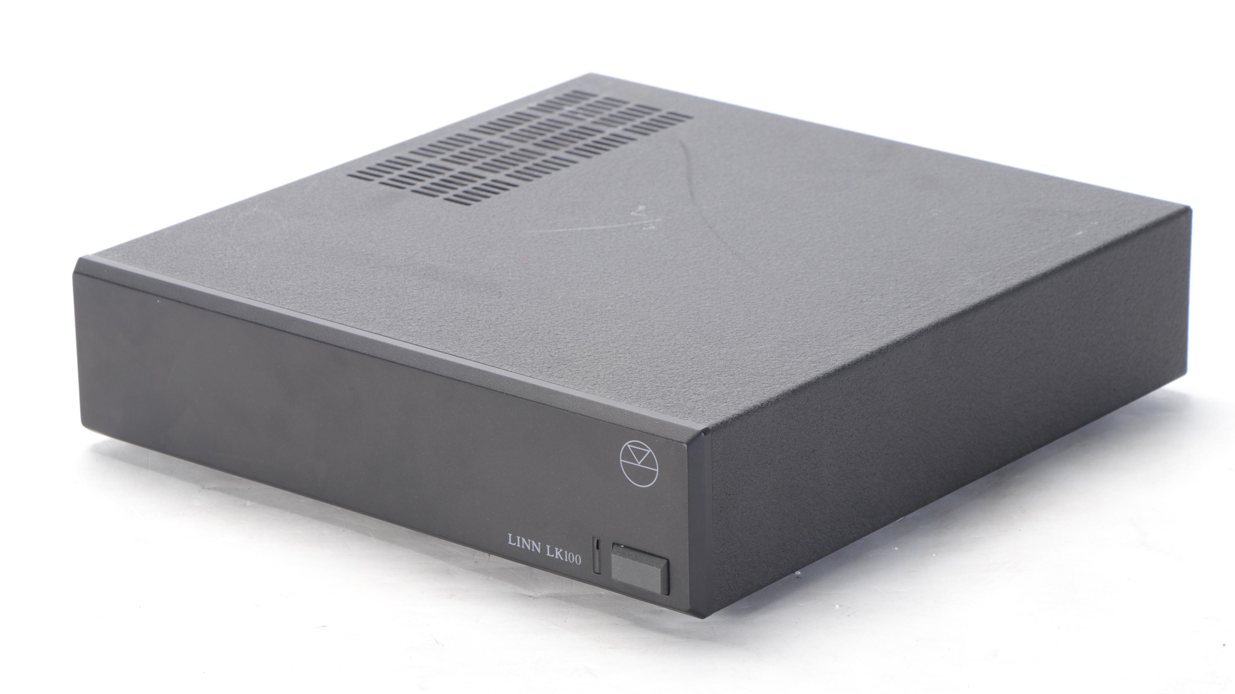 Linn LK100 and Linn LK280 Power Amplifiers, Late 20th Century