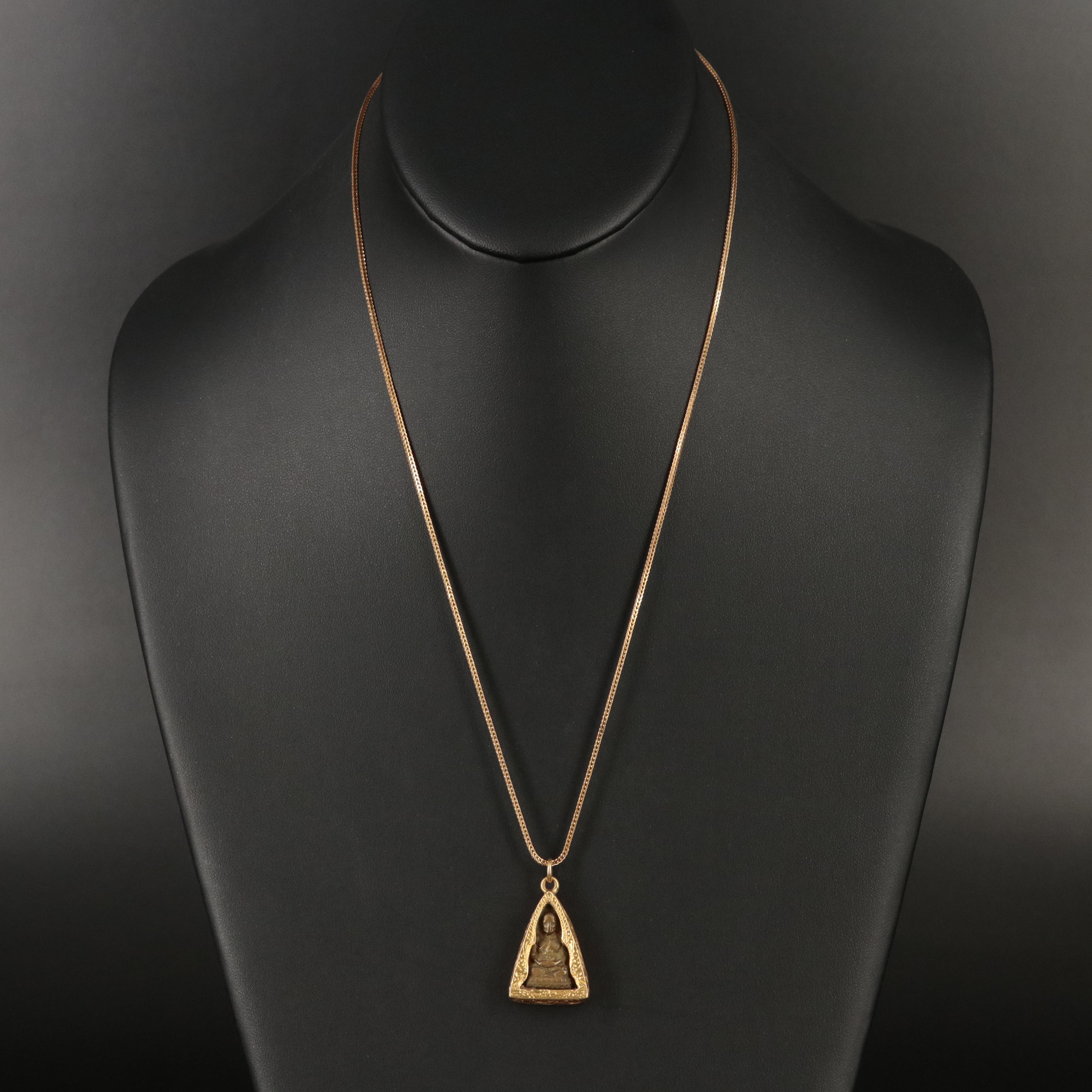 18K Thai Sitting Buddha Amulet with UnoAErre Foxtail Chain Necklace