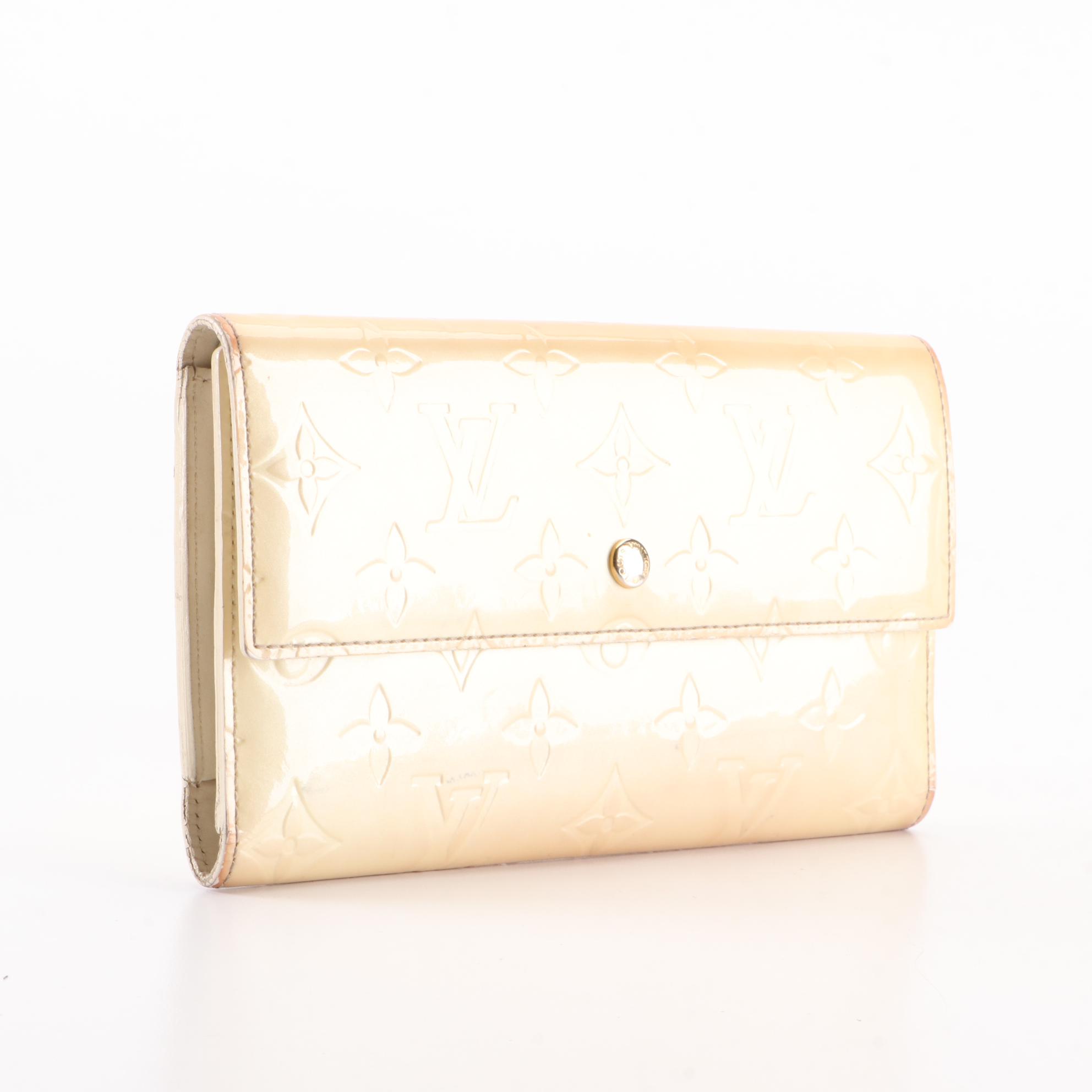 Louis Vuitton International Wallet in Monogram Vernis with Box