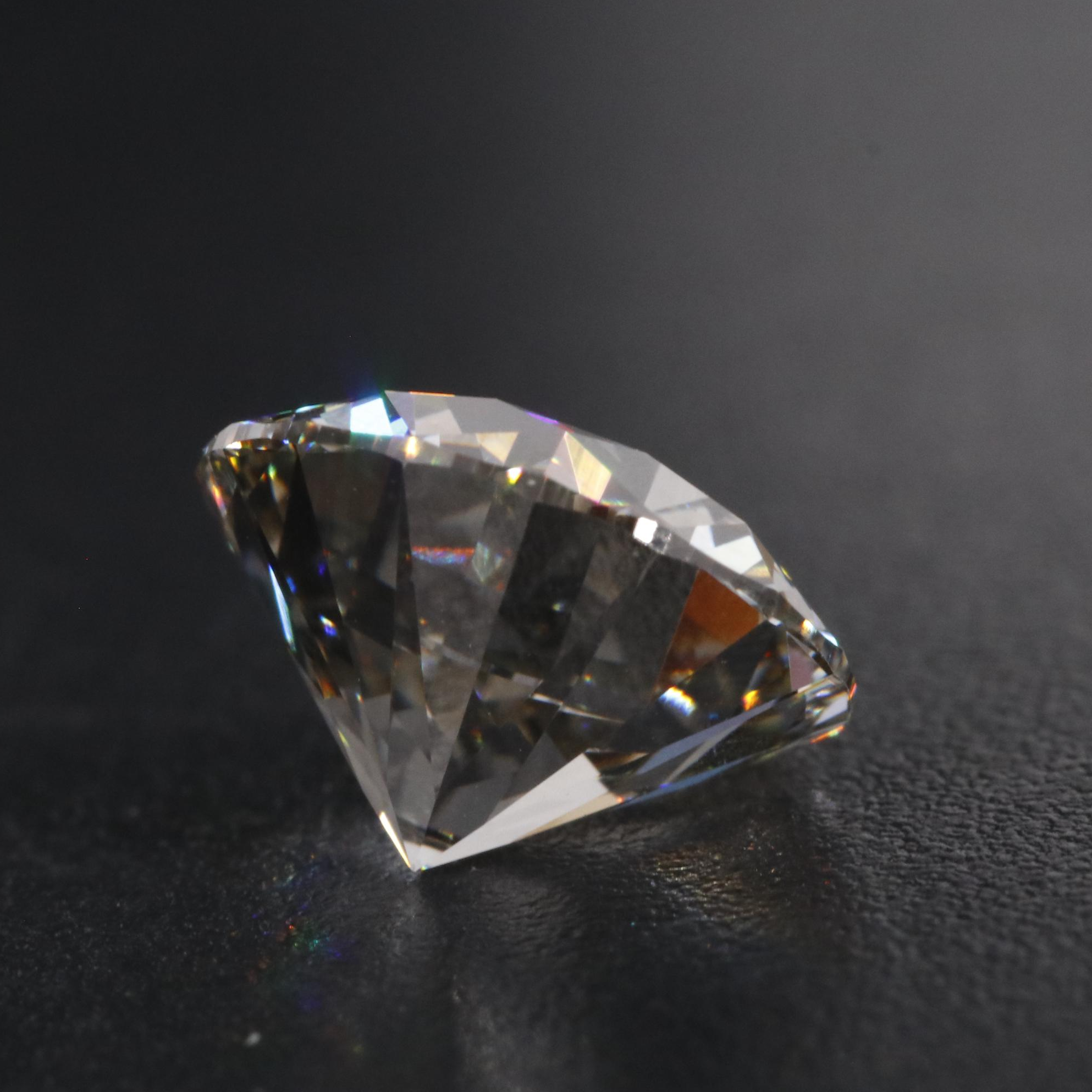Loose 3.01 CT Lab Grown Diamond with IGI Report
