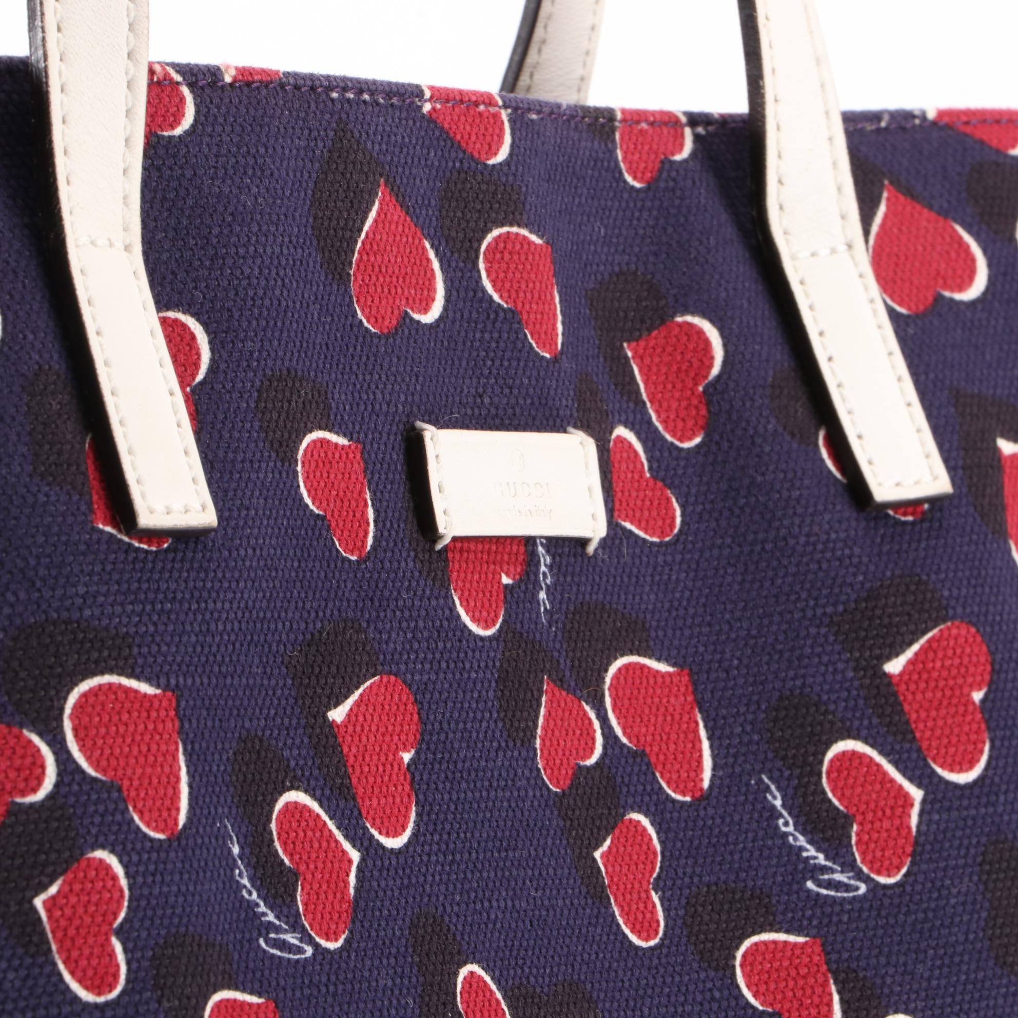 Gucci Medium Shopper Tote in Heartbeat Print Canvas with Leather Trim