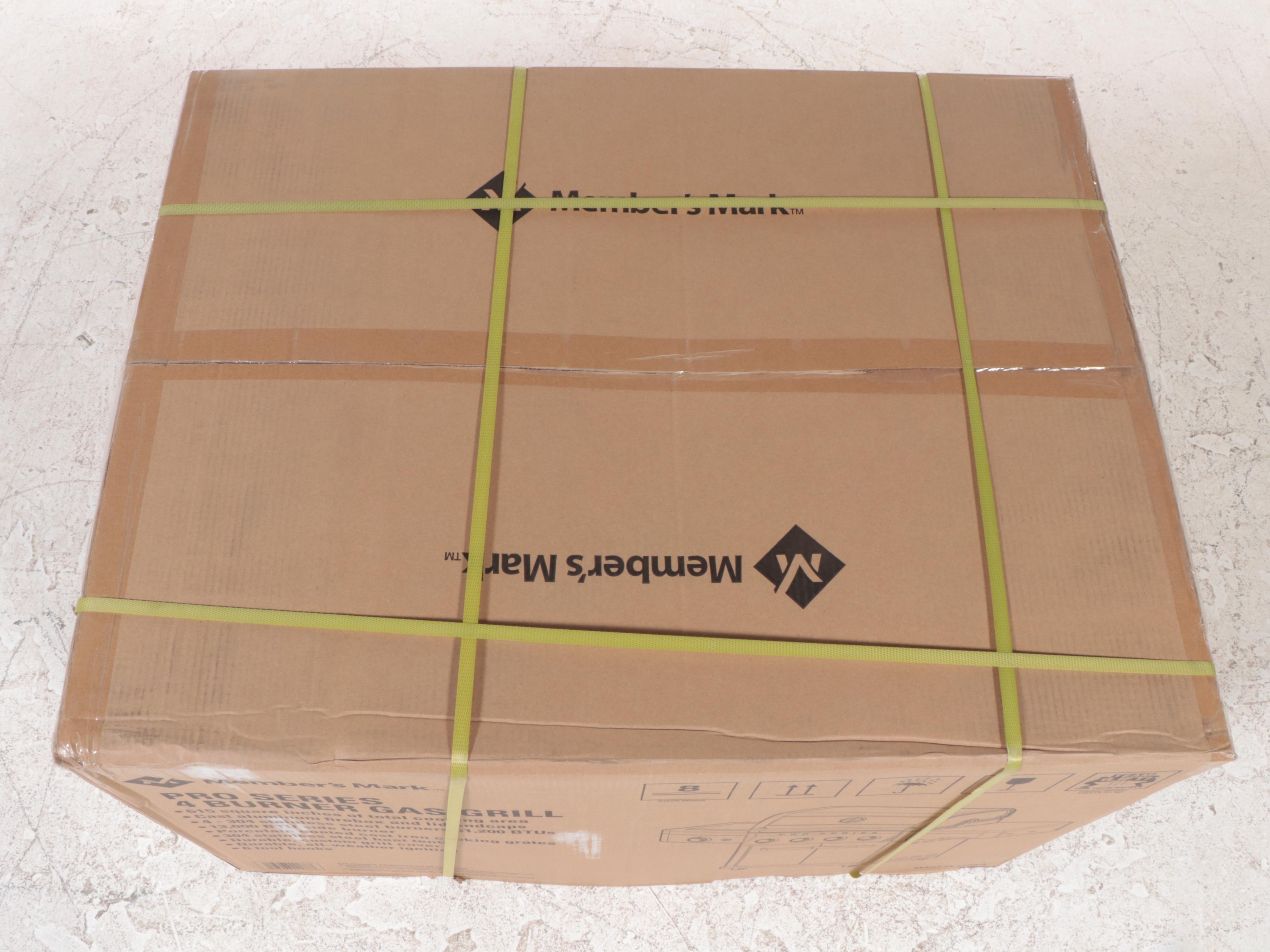 Member's Mark Pro Series Four-Burner Gas Grill