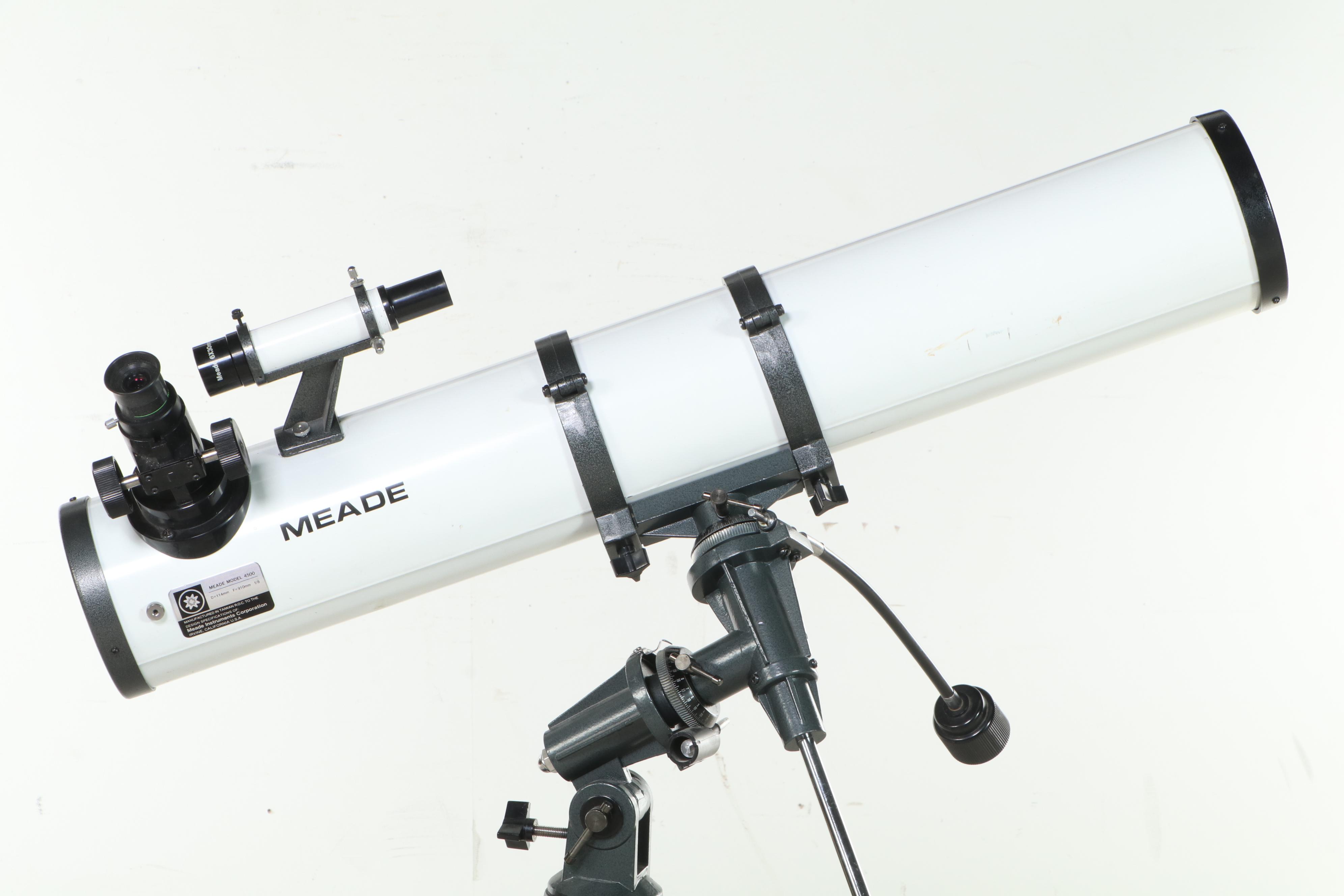 Meade Model 4500 Telescope With Tripod