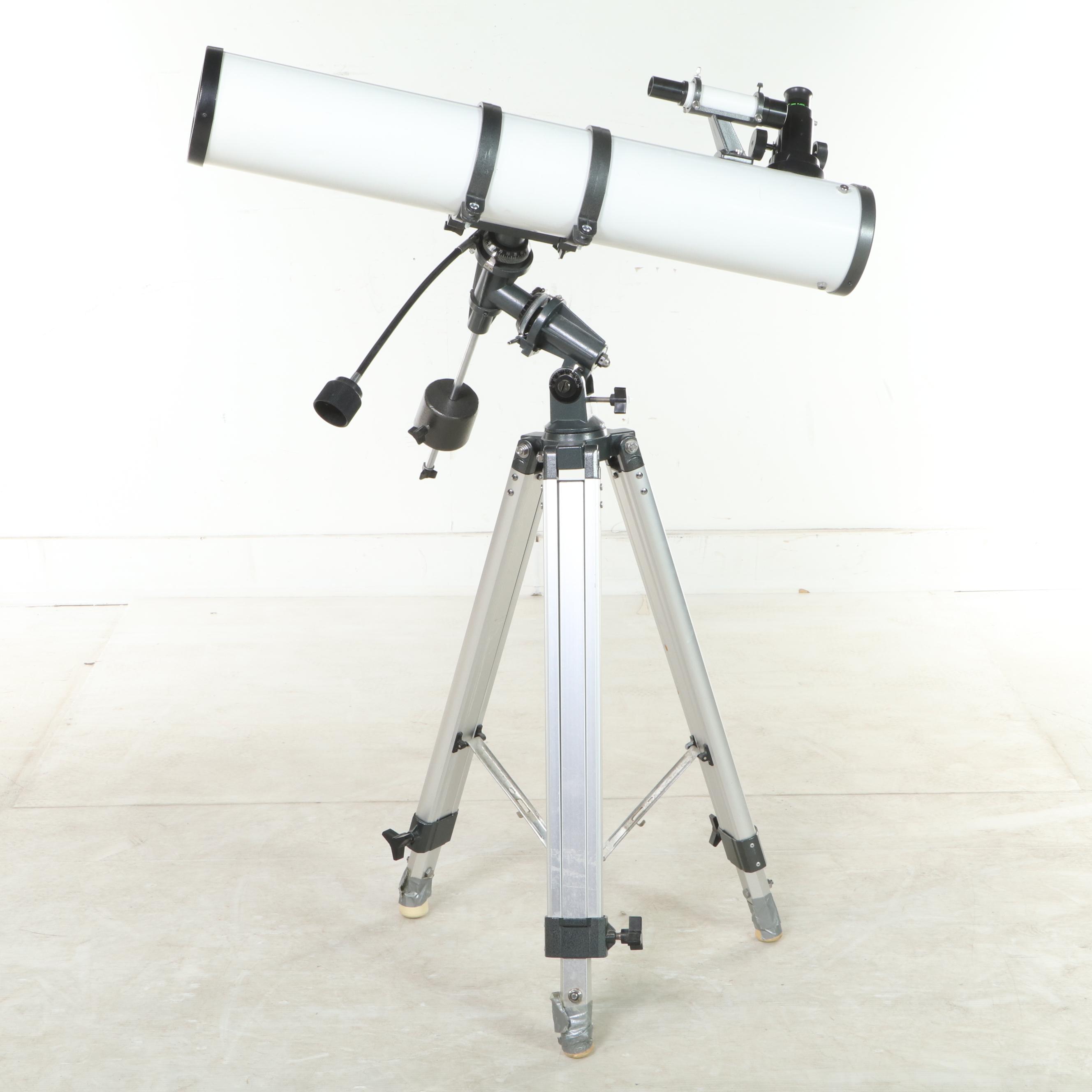 Meade Model 4500 Telescope With Tripod