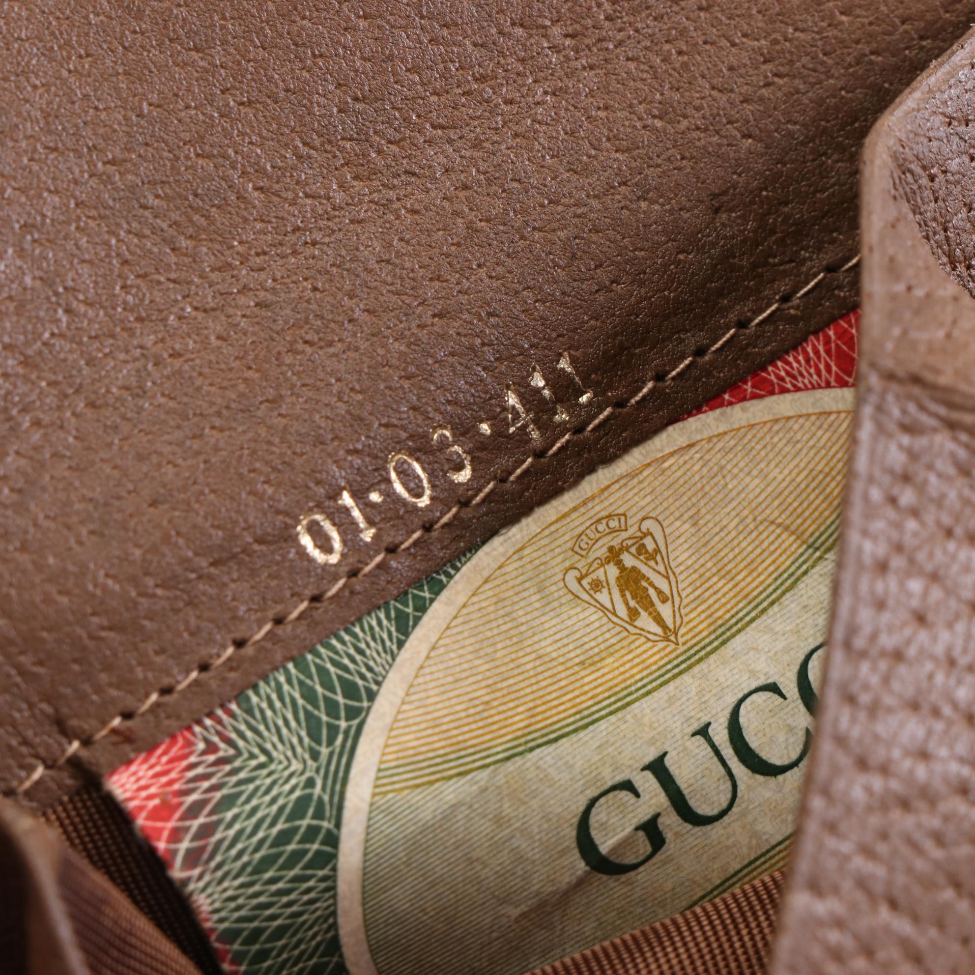 Gucci Accessory Collection Bifold Wallet in GG Supreme Canvas and Leather