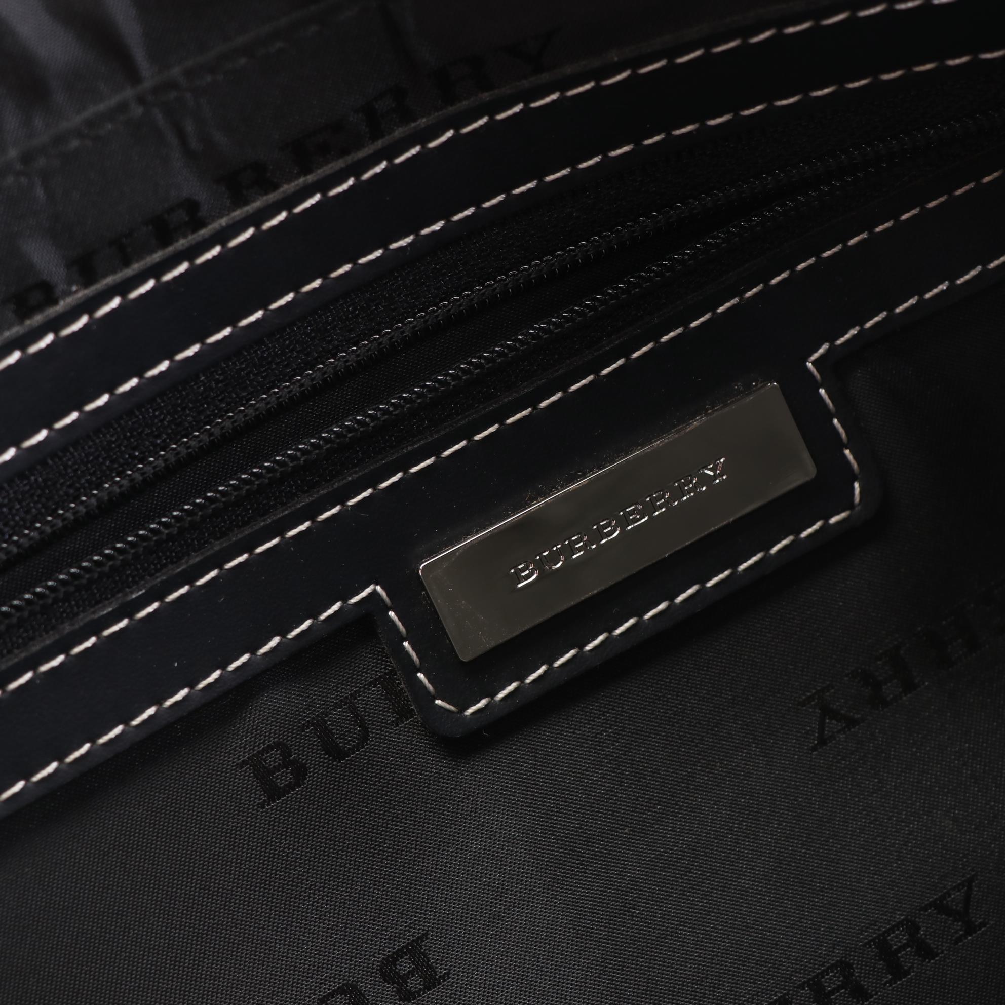 Burberry Tote Bag in Check Canvas and Contrast-Stitched Leather