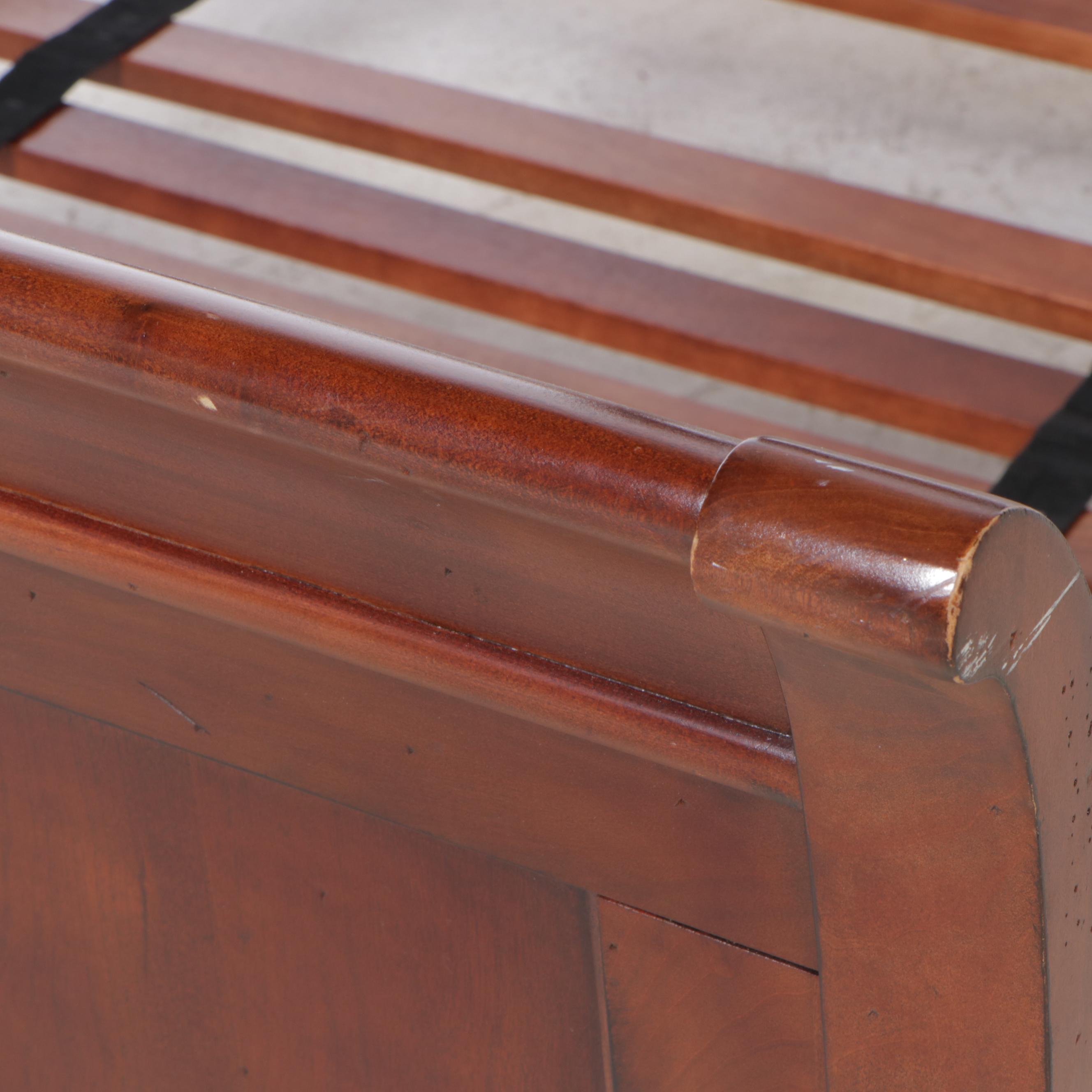 Twin Size Sleigh Bed with Slats