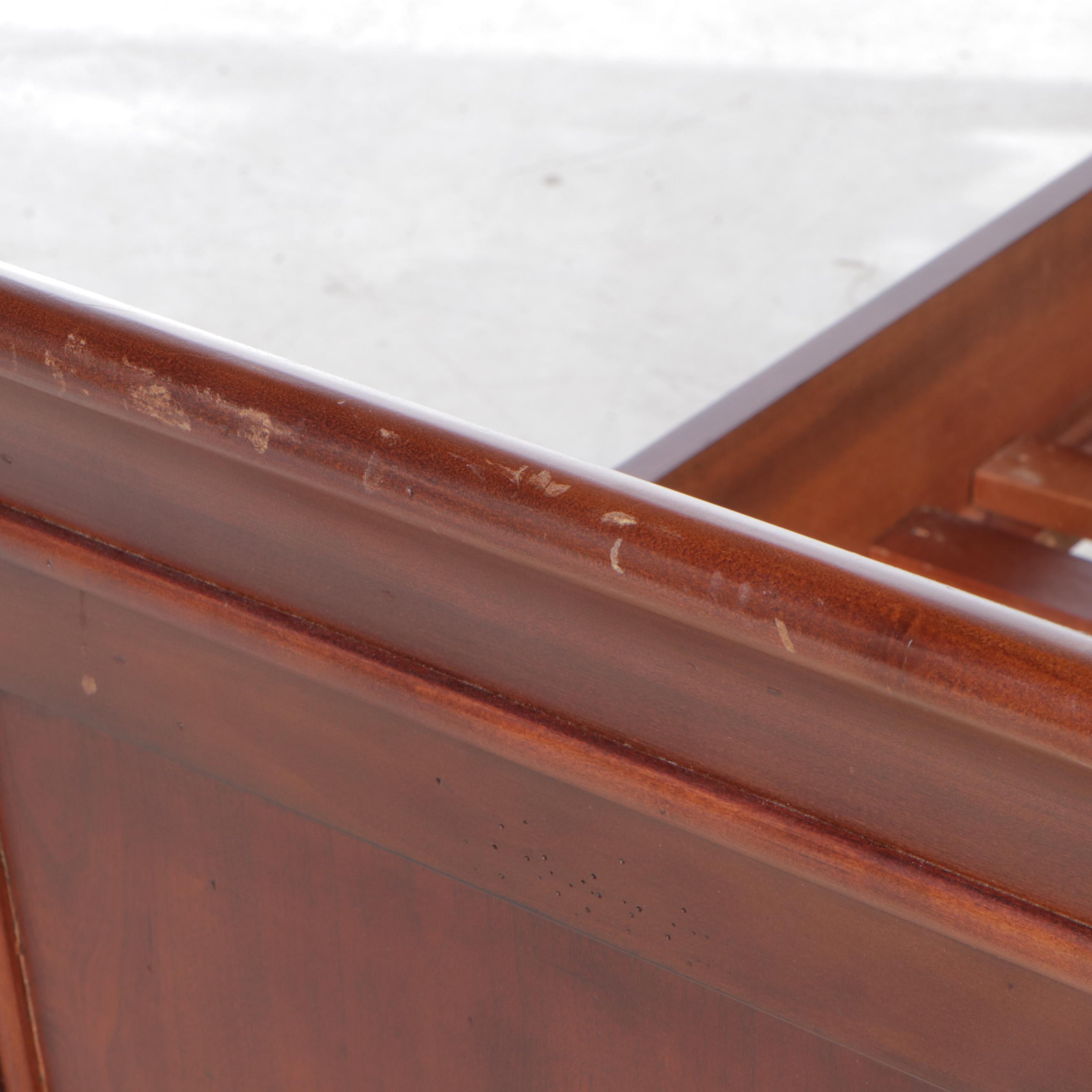 Twin Size Sleigh Bed with Slats