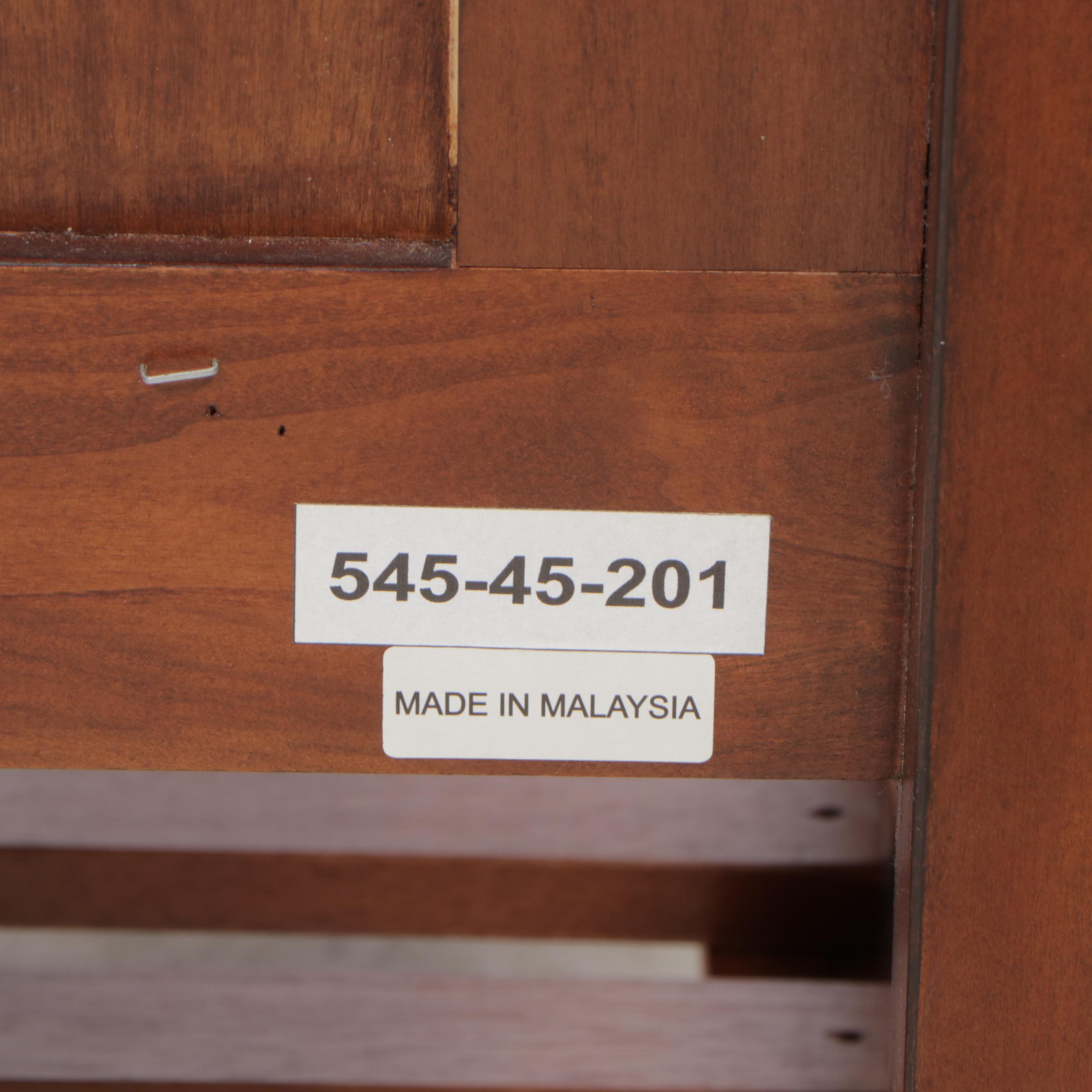 Twin Size Sleigh Bed with Slats