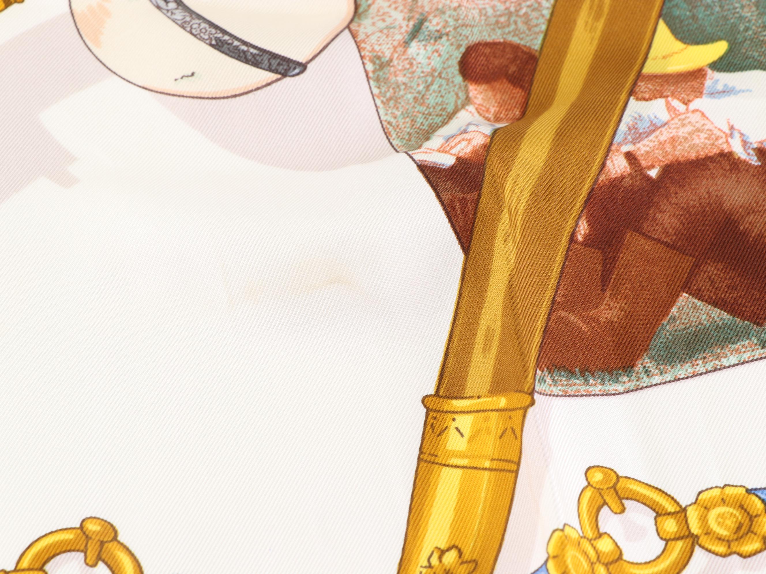 Hermès ''Memoire d'Hermes'' Scarf 90 in Silk Twill with Box