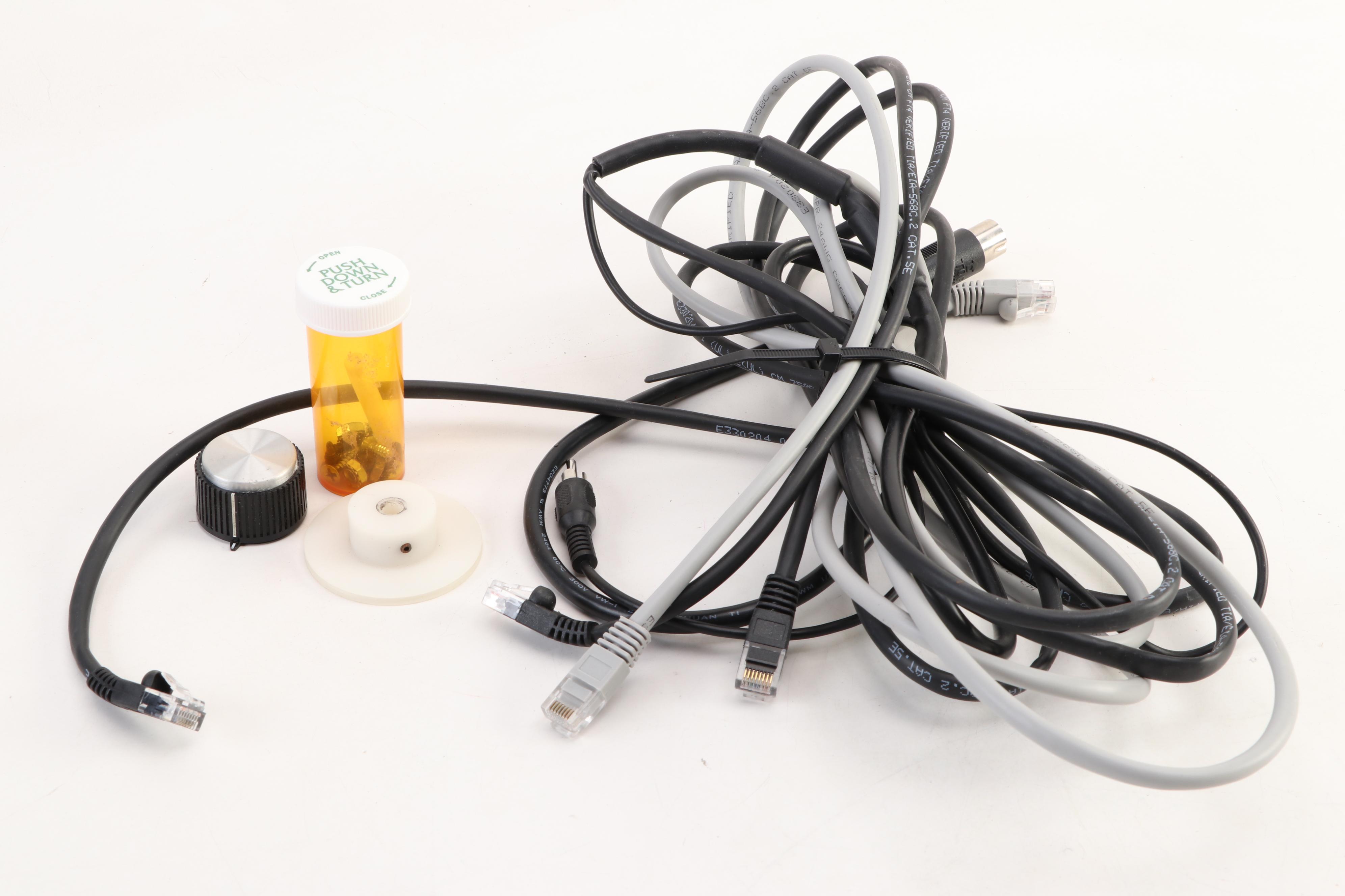 Ameritron ALS-600 and ALS-600PS Amplifiers with MFK Enterprises Antenna Tuner