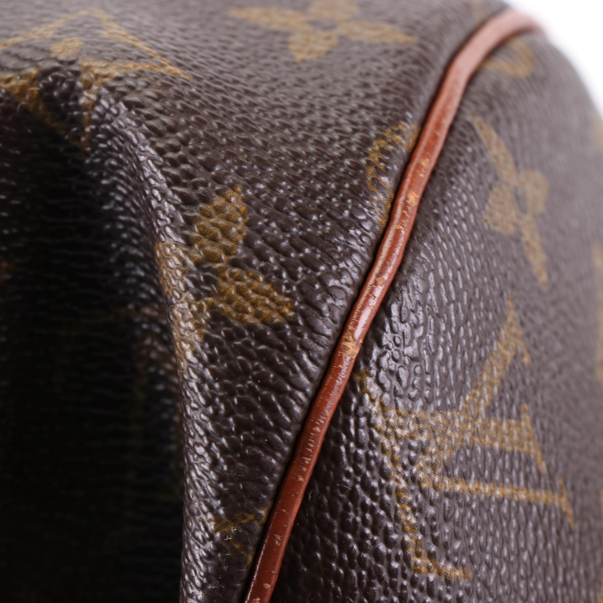 Louis Vuitton Papillon 30 in Monogram Canvas with Pouch