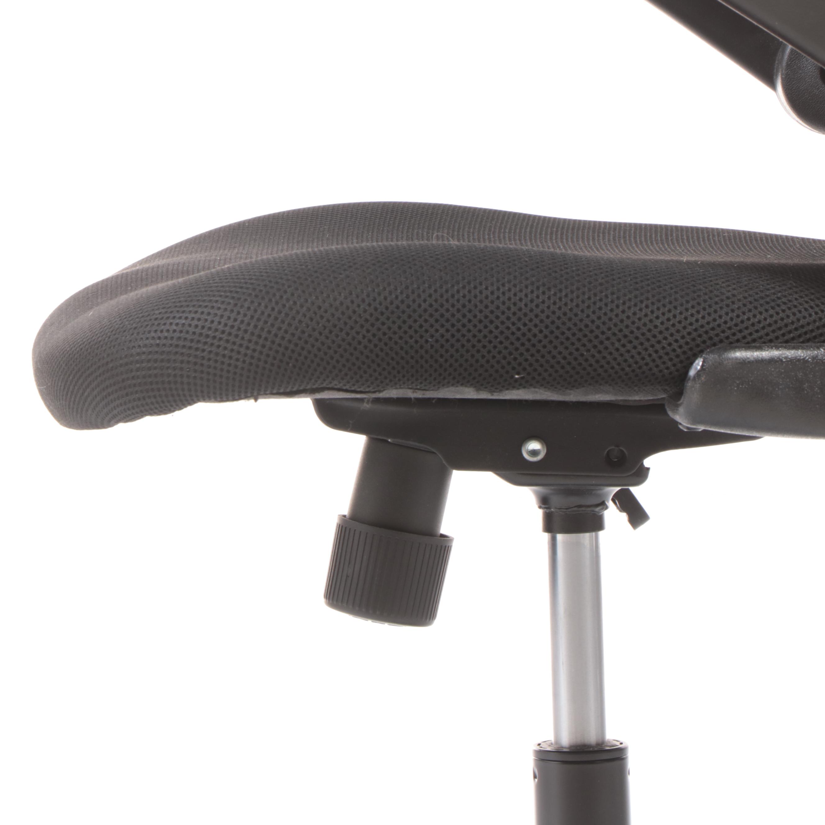 Contemporary Swivel-Tilt Adjustable Desk Chair