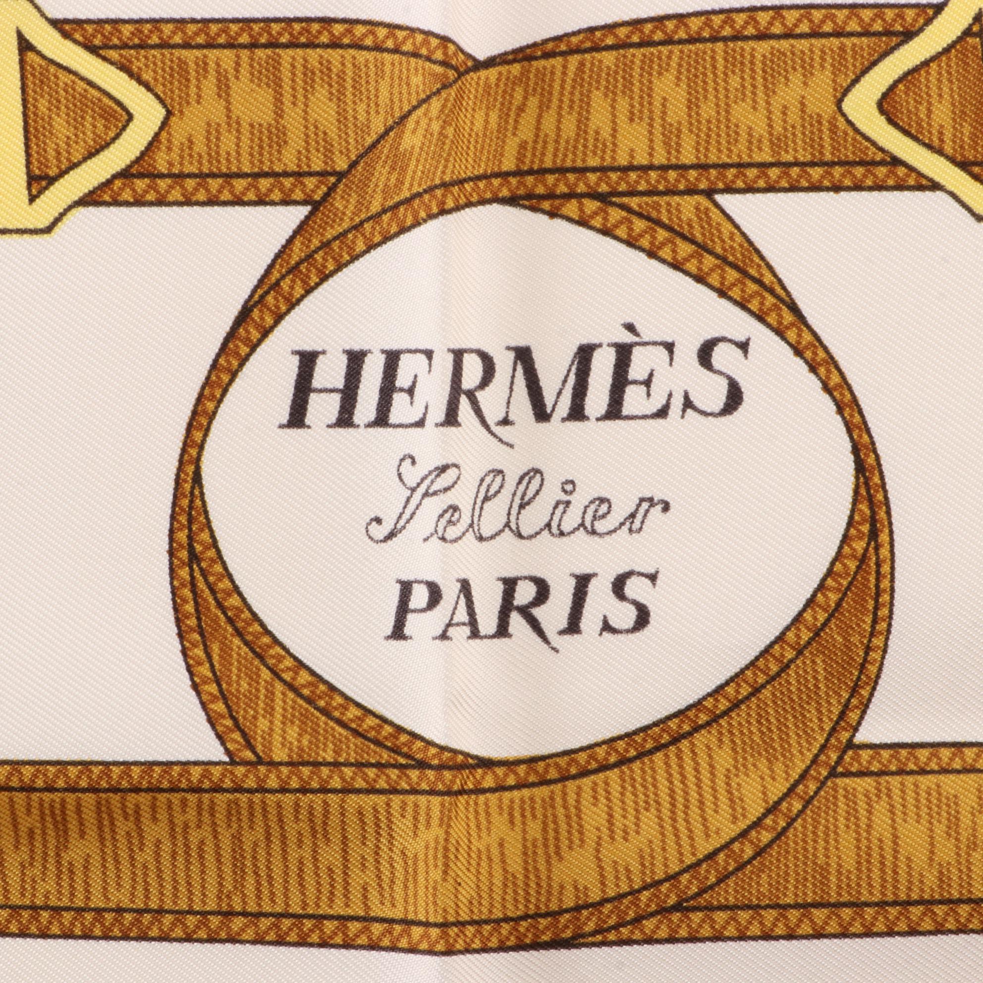 Hermès "Eperon d'Or" Scarf 90 in Silk Twill