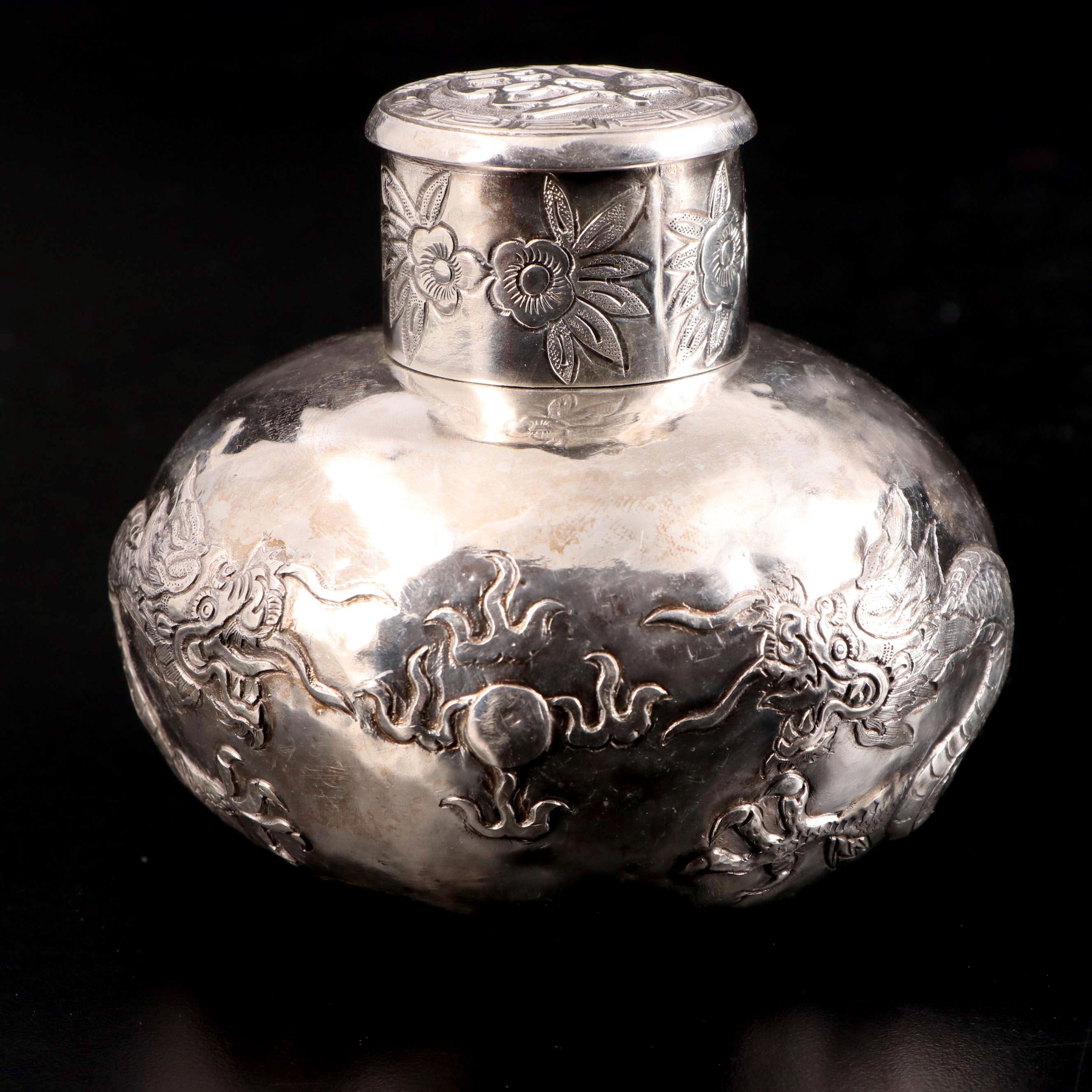 Wing Fat Chinese Export 950 Silver Repoussé Dragon Motif Tea Caddy, circa 1900