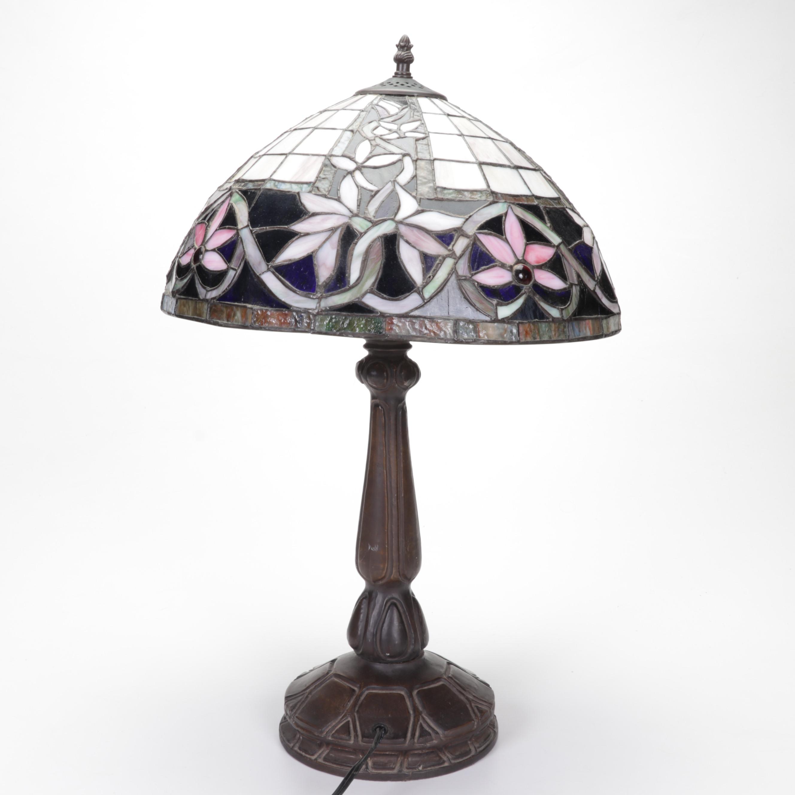 Arts and Crafts Style Slag Glass Table Lamp