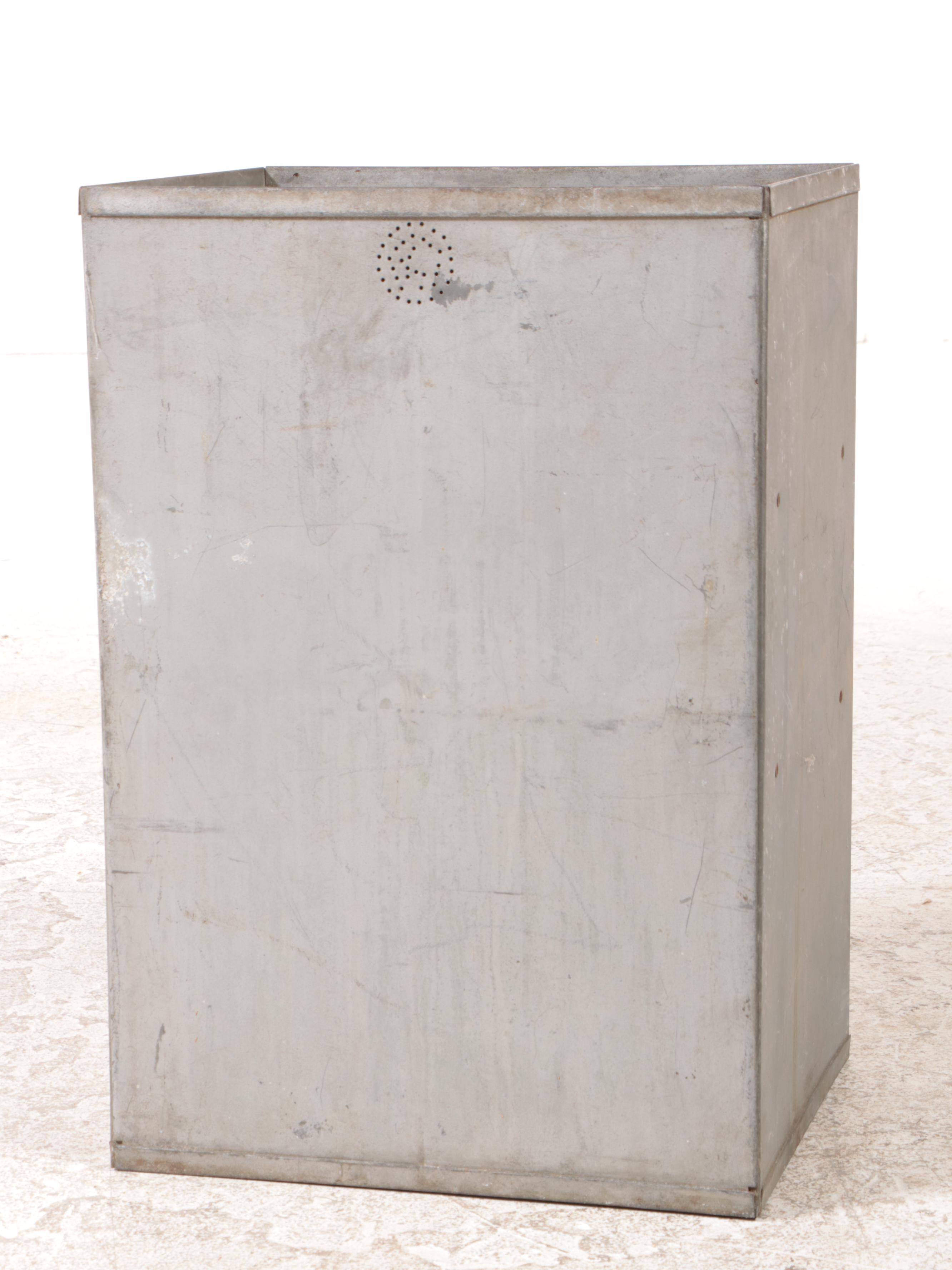 The Home Comfort Co. Galvanized Metal Bread and Cake Cabinet, Early 20th Century
