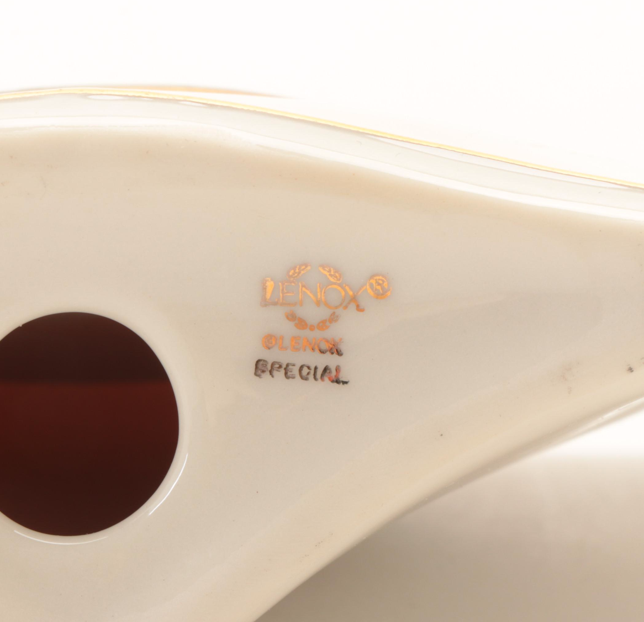 Lenox "Eternal" Porcelain Quartz Desk Clock