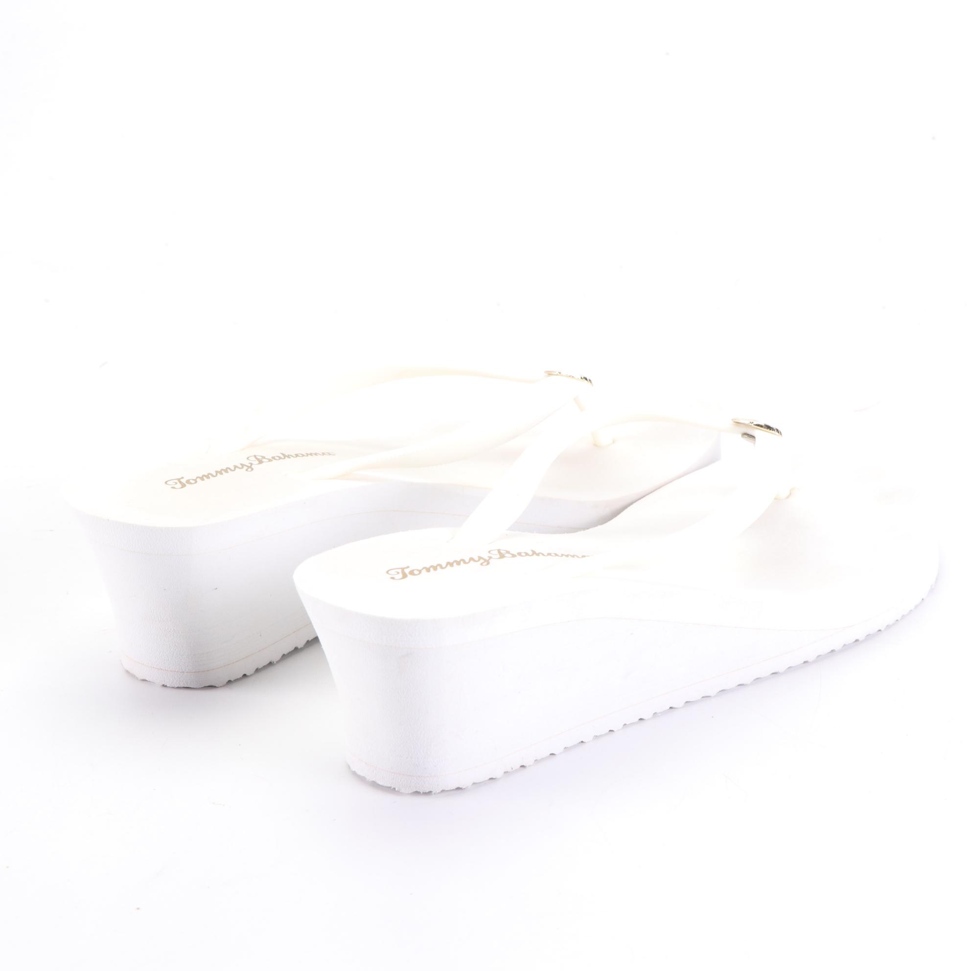 Tommy Bahama Flip-Flops with Aldo and Steve Madden Platform Wedges