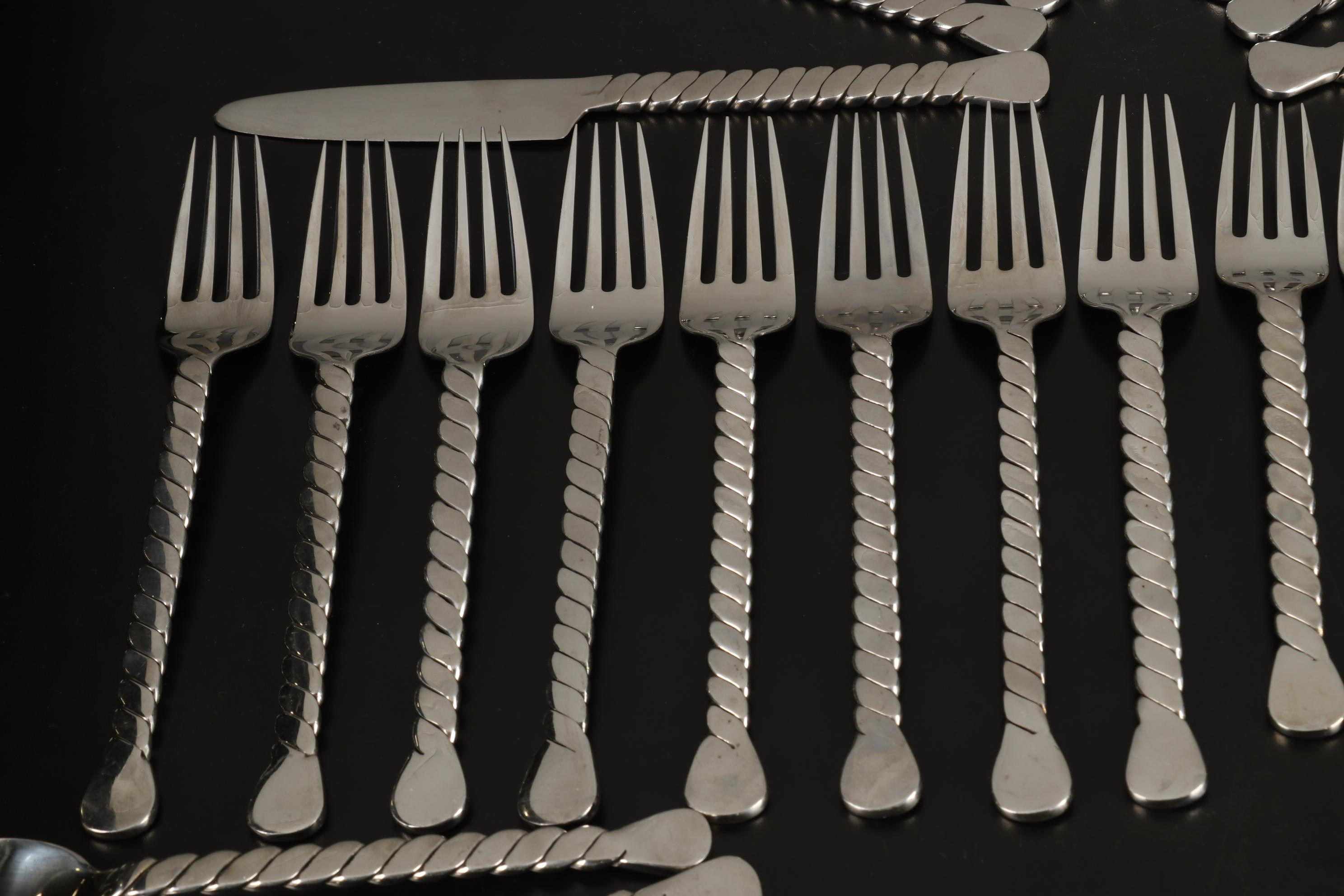 Twist Handled Stainless Steel  Flatware