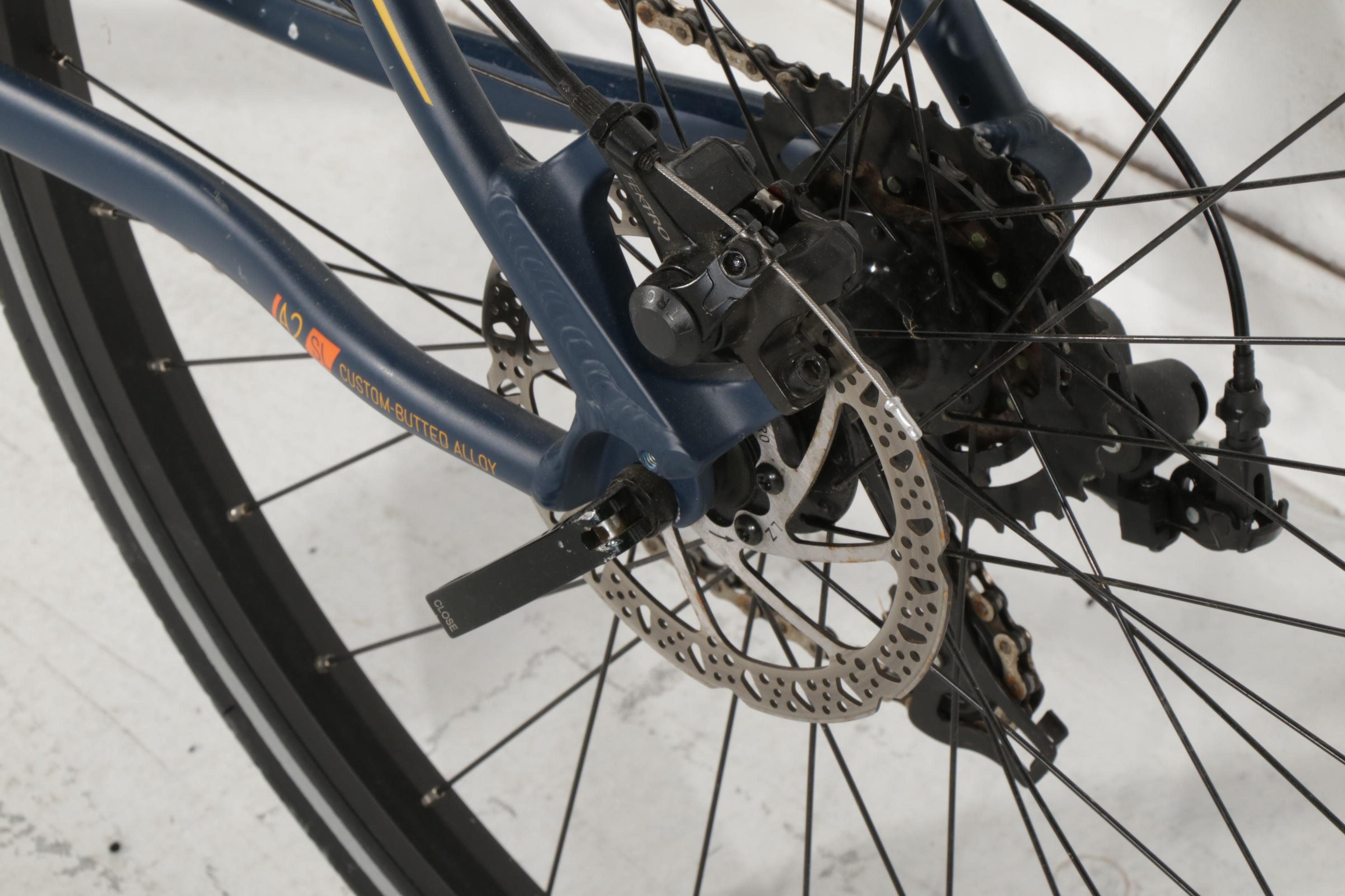 Fuji Nevada 29 One.9 Large-Size Bicycle