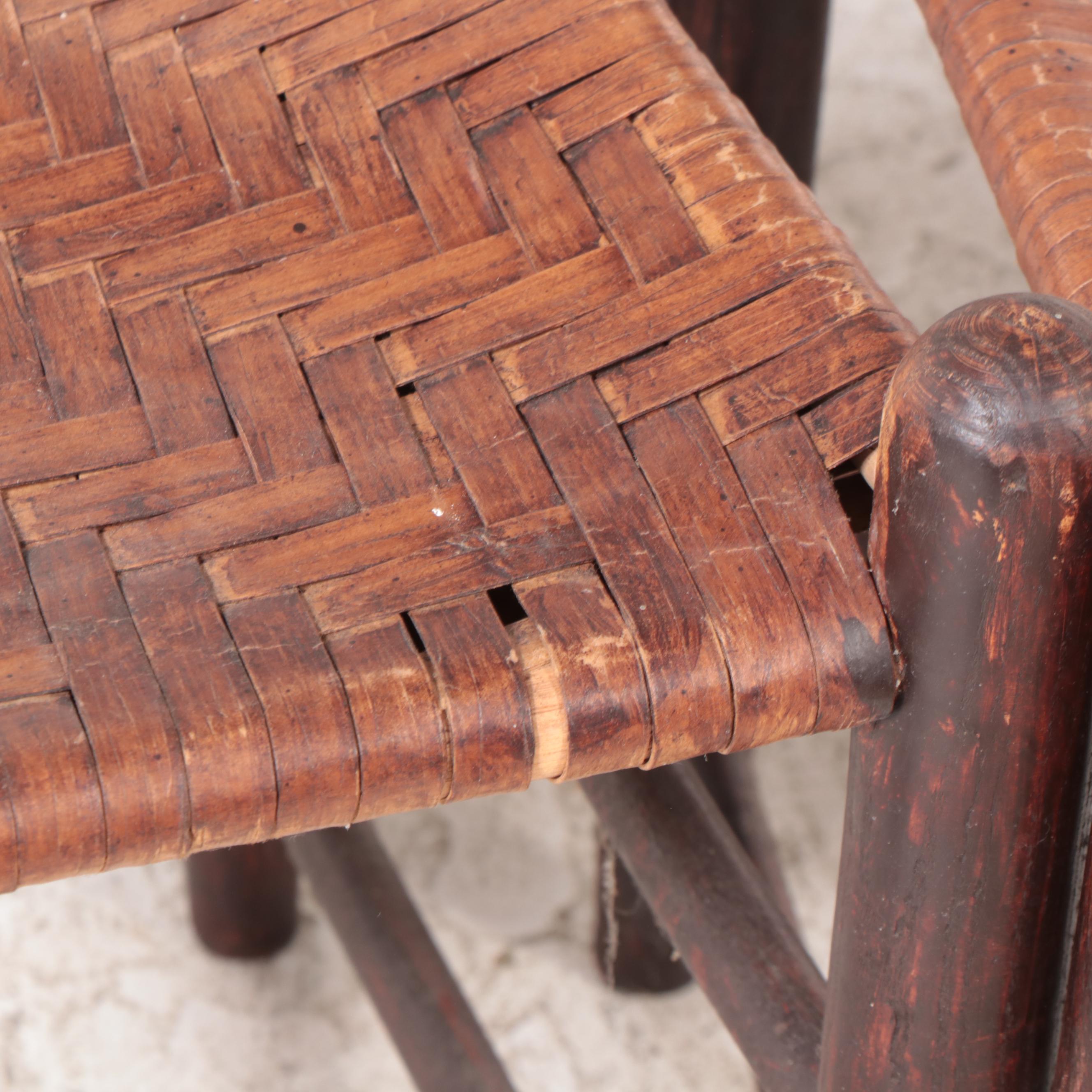 Four American Primitive Oak Ladderback Side Chairs, Late 19th/Early 20th Century