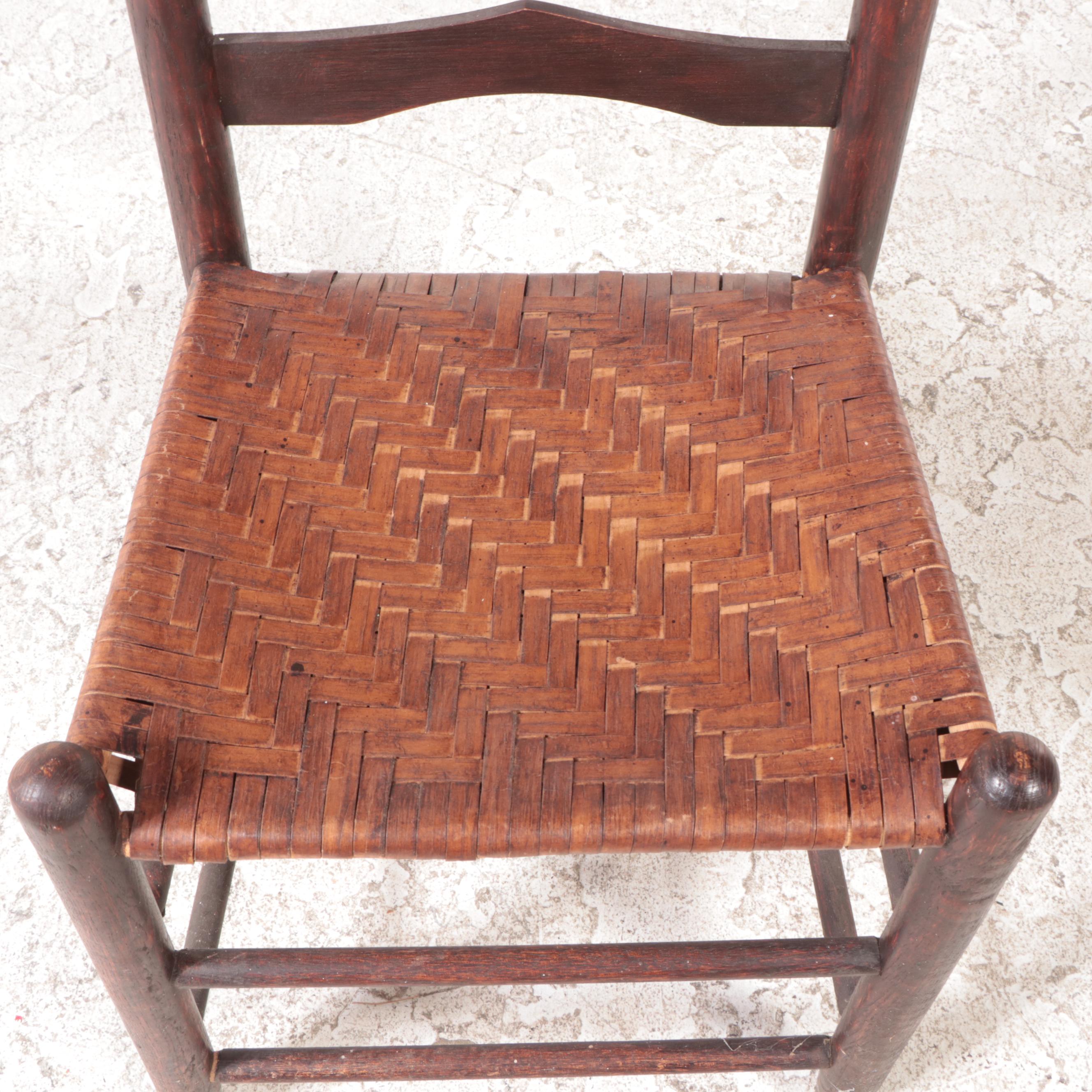 Four American Primitive Oak Ladderback Side Chairs, Late 19th/Early 20th Century