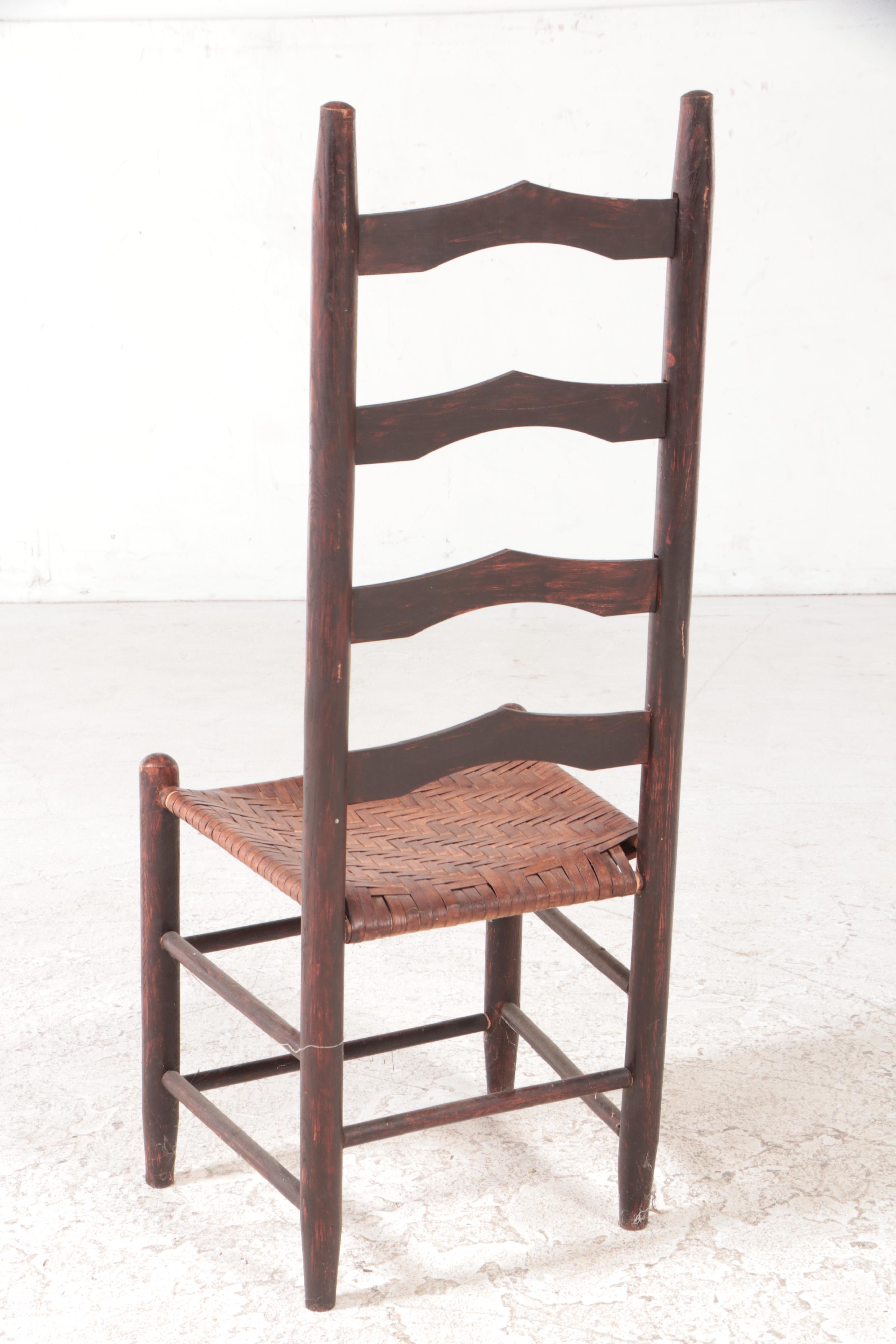 Four American Primitive Oak Ladderback Side Chairs, Late 19th/Early 20th Century