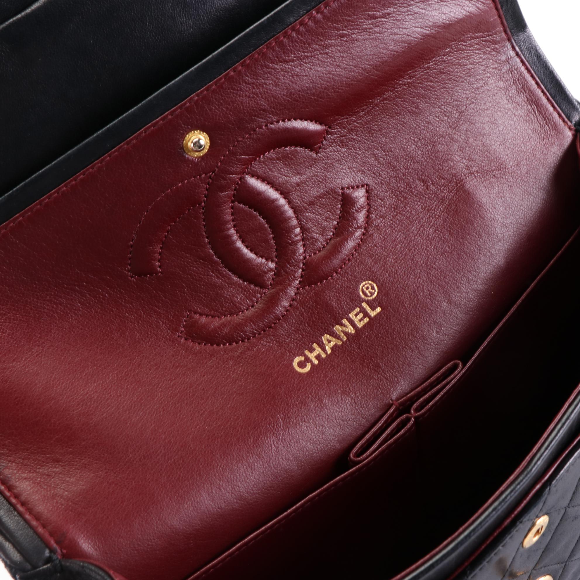 Chanel Timeless Classic Double Flap Bag M in Black Quilted Lambskin Leather