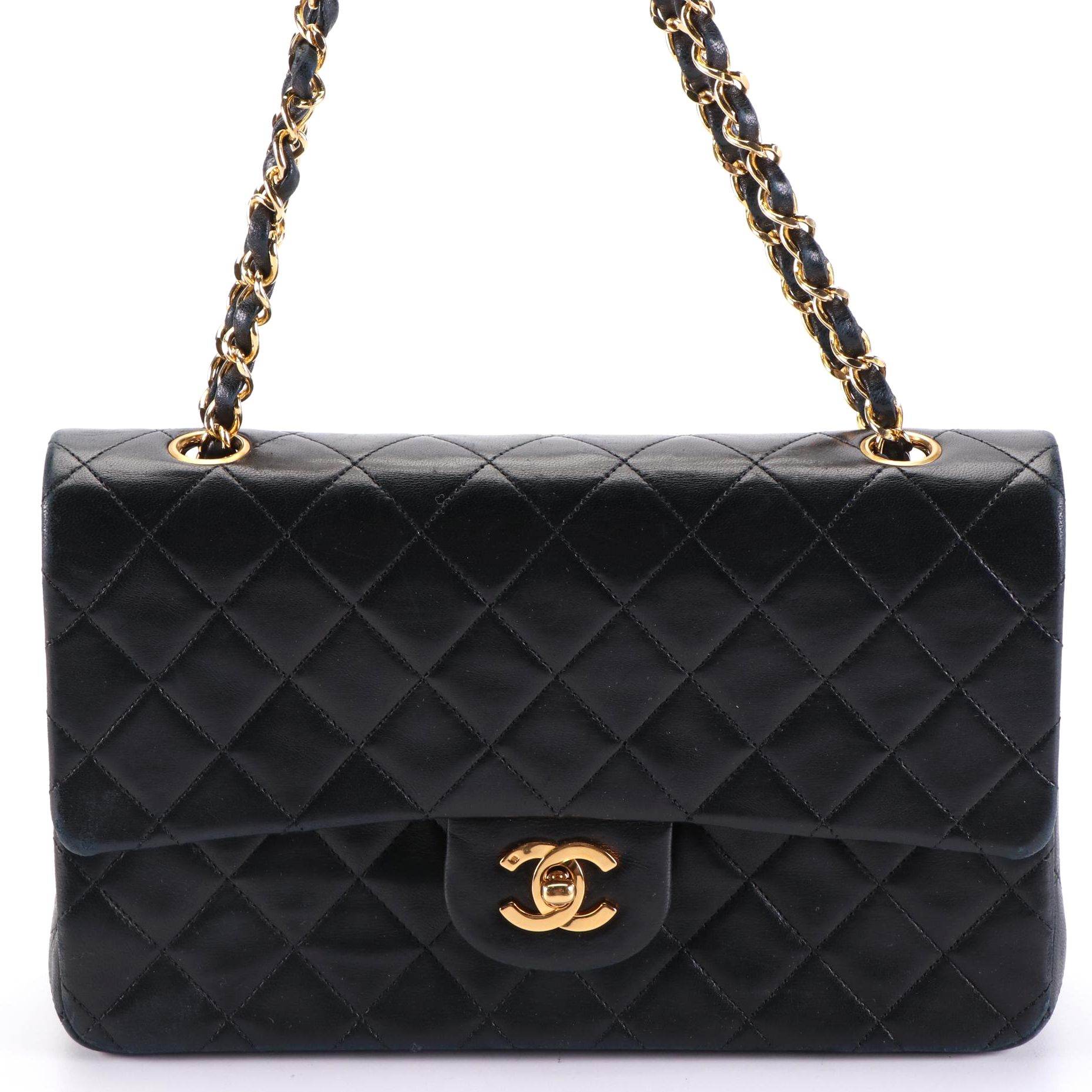 Chanel Timeless Classic Double Flap Bag M in Black Quilted Lambskin Leather