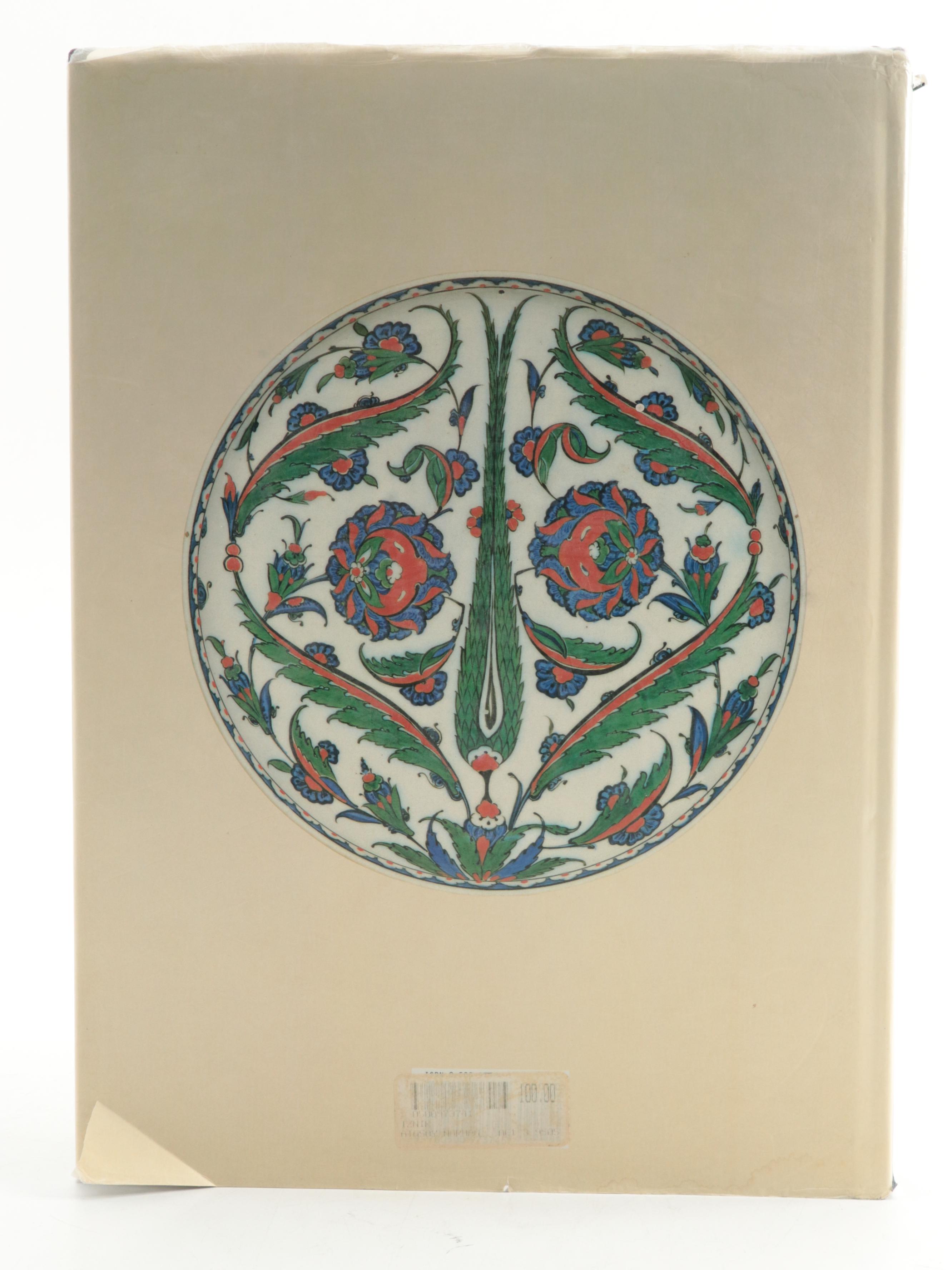"Iznik: The Pottery of Ottoman Turkey" by Nurhan Atasoy and Julian Raby, 1994
