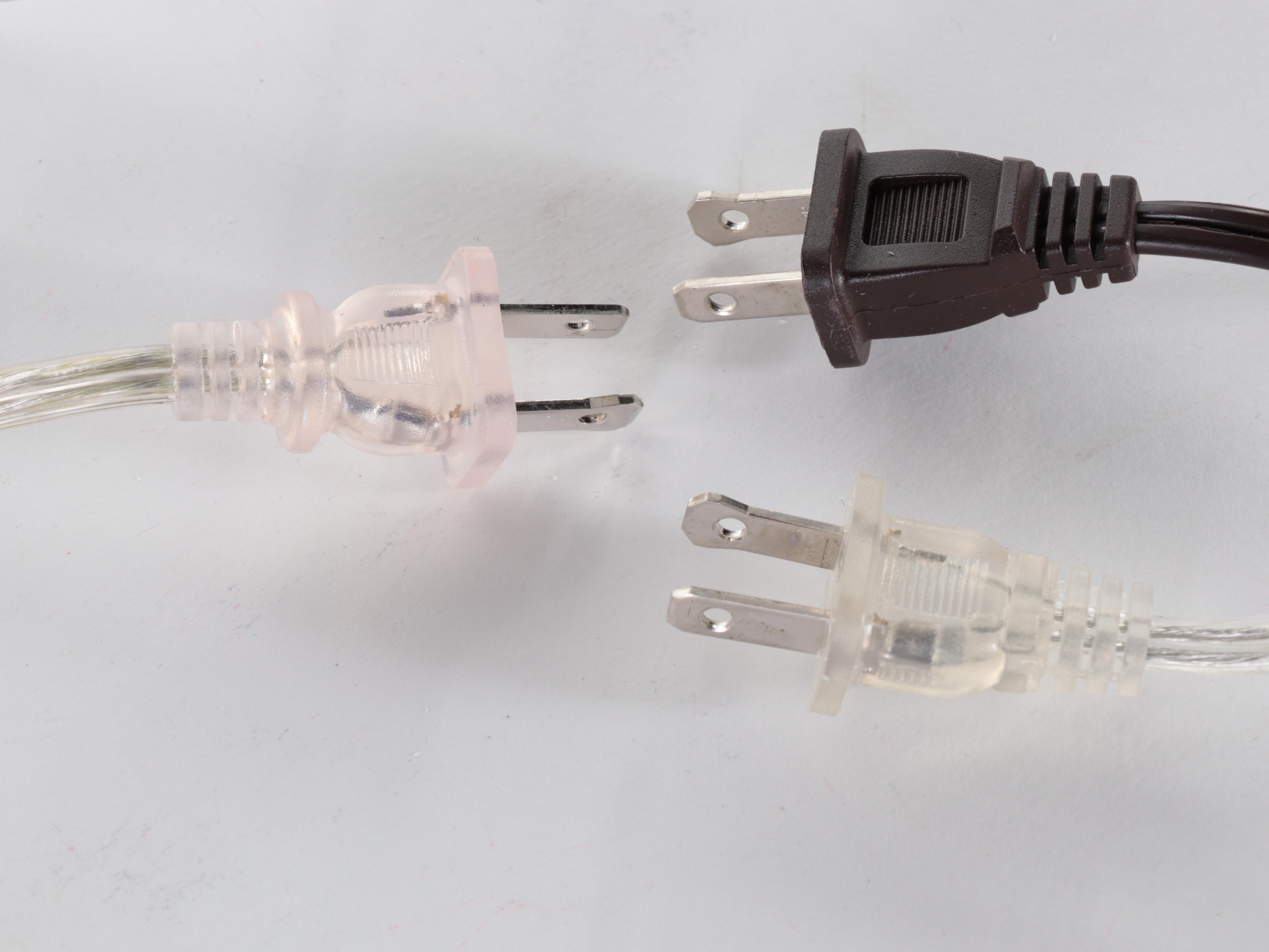 Décor Therapy "Justin" Rope Lamp With Rattan and White Ceramic Table Lamps